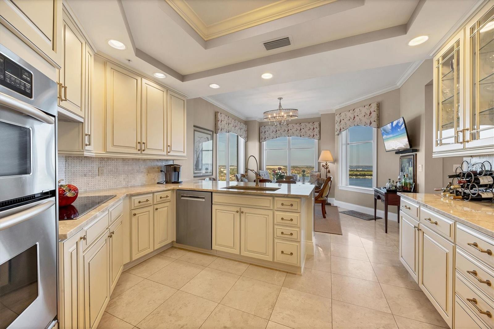 BEL MARE PH II - Residential