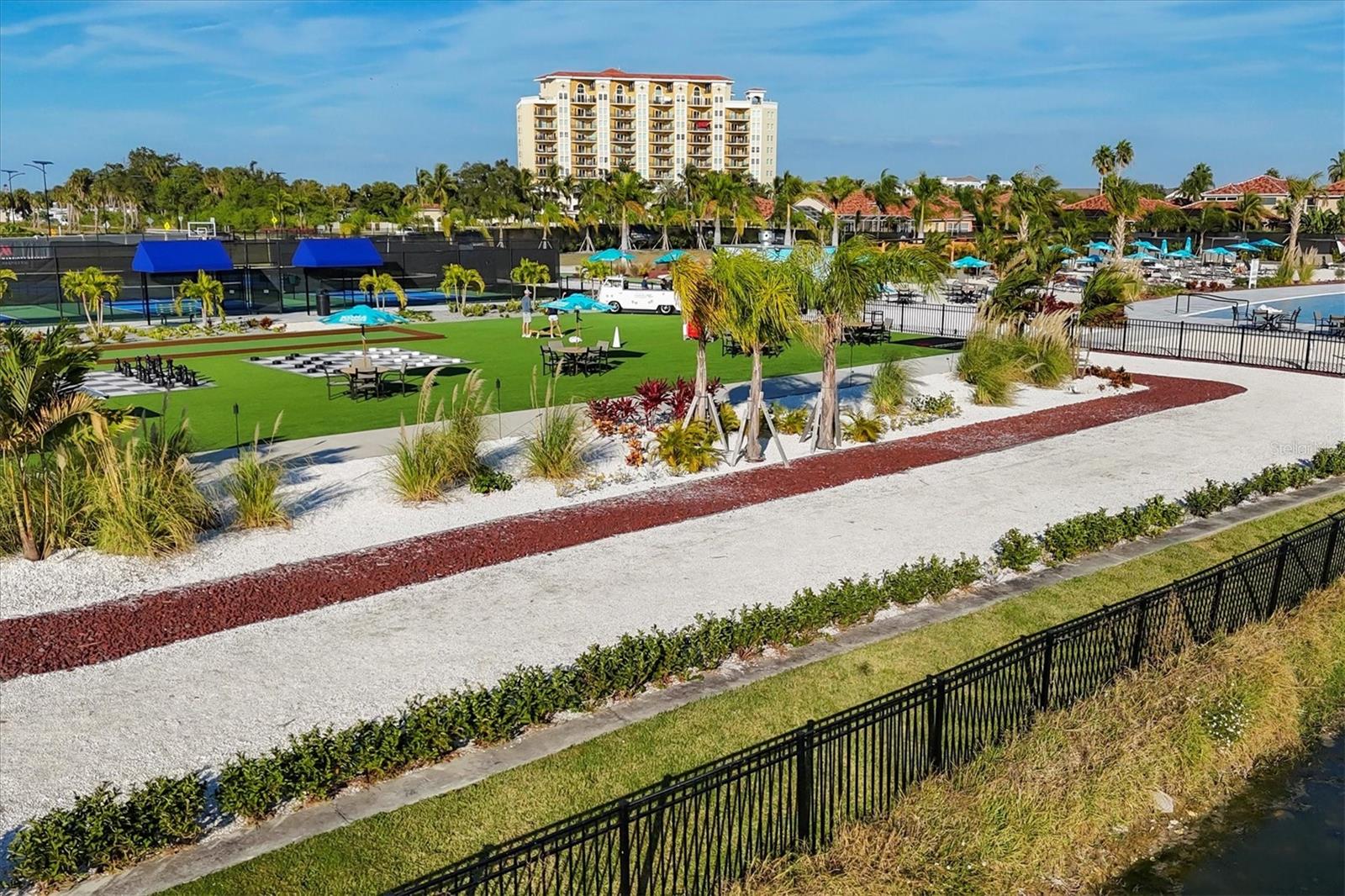 BEL MARE PH II - Residential