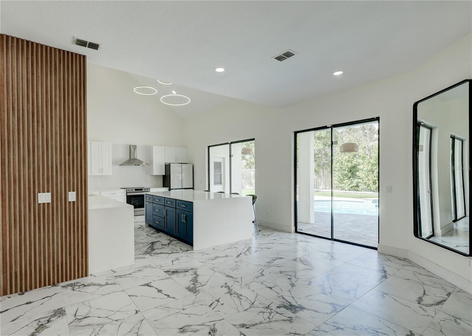 HUNTERS CREEK TR 250 - Residential