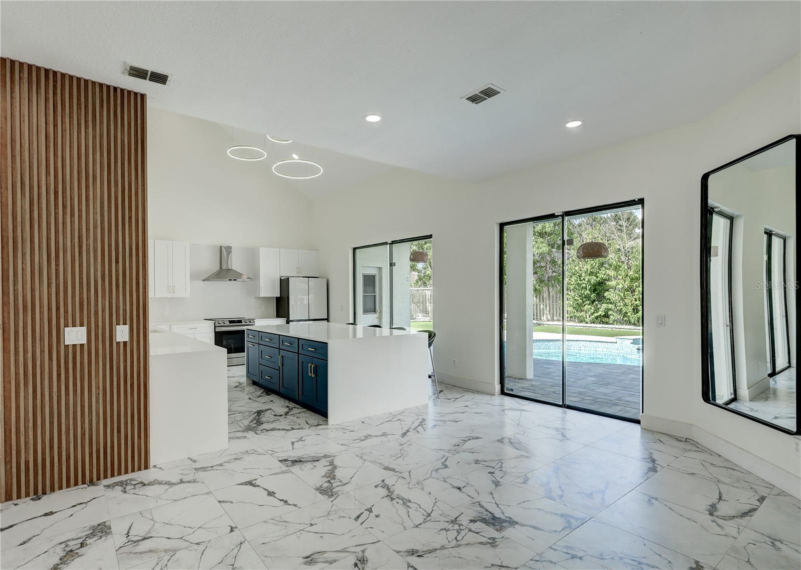 HUNTERS CREEK TR 250 - Residential