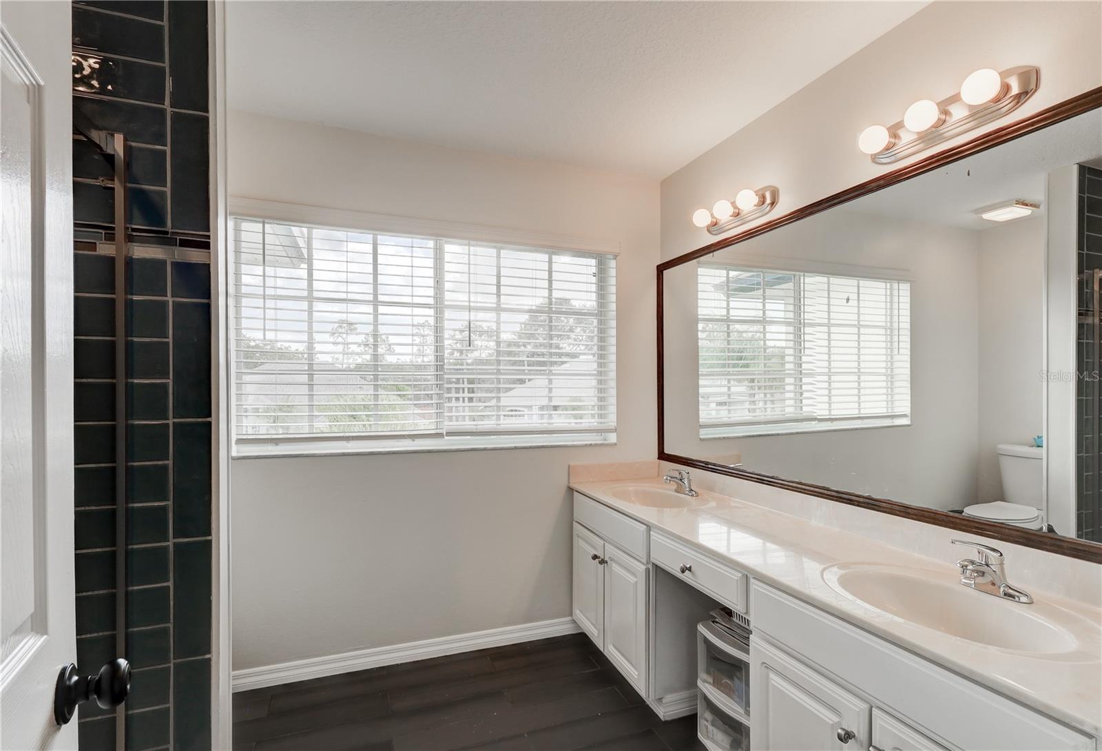 HUNTERS CREEK TR 250 - Residential