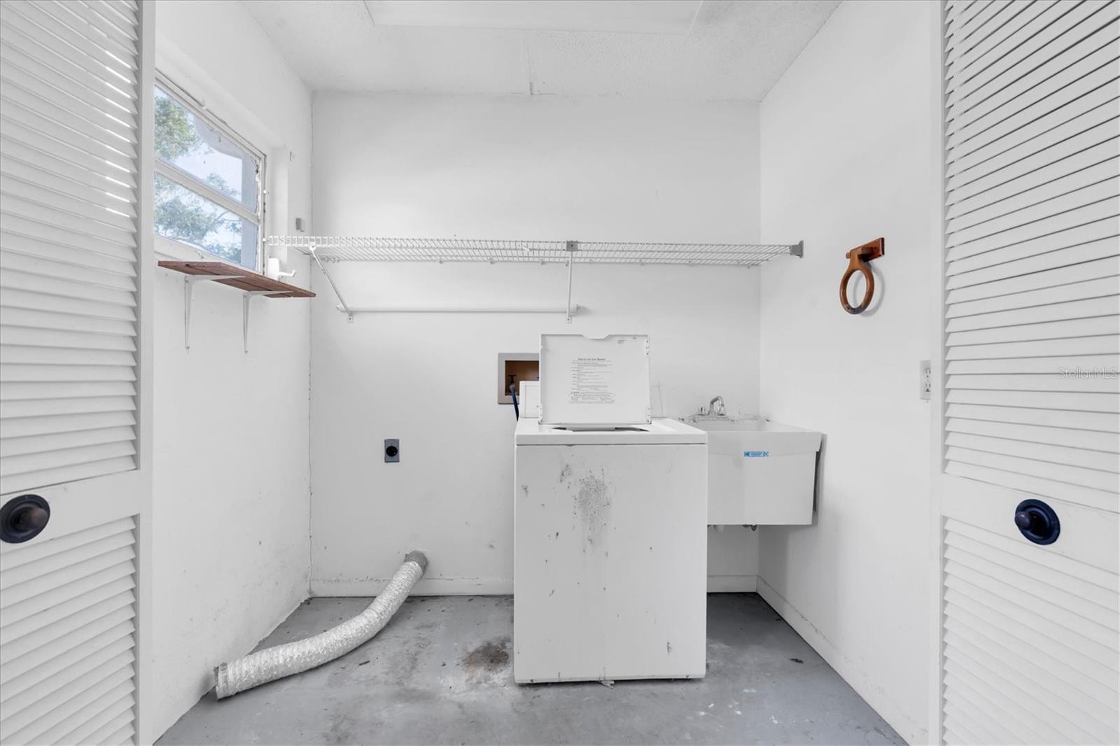 FAIRWAY SPGS - Residential