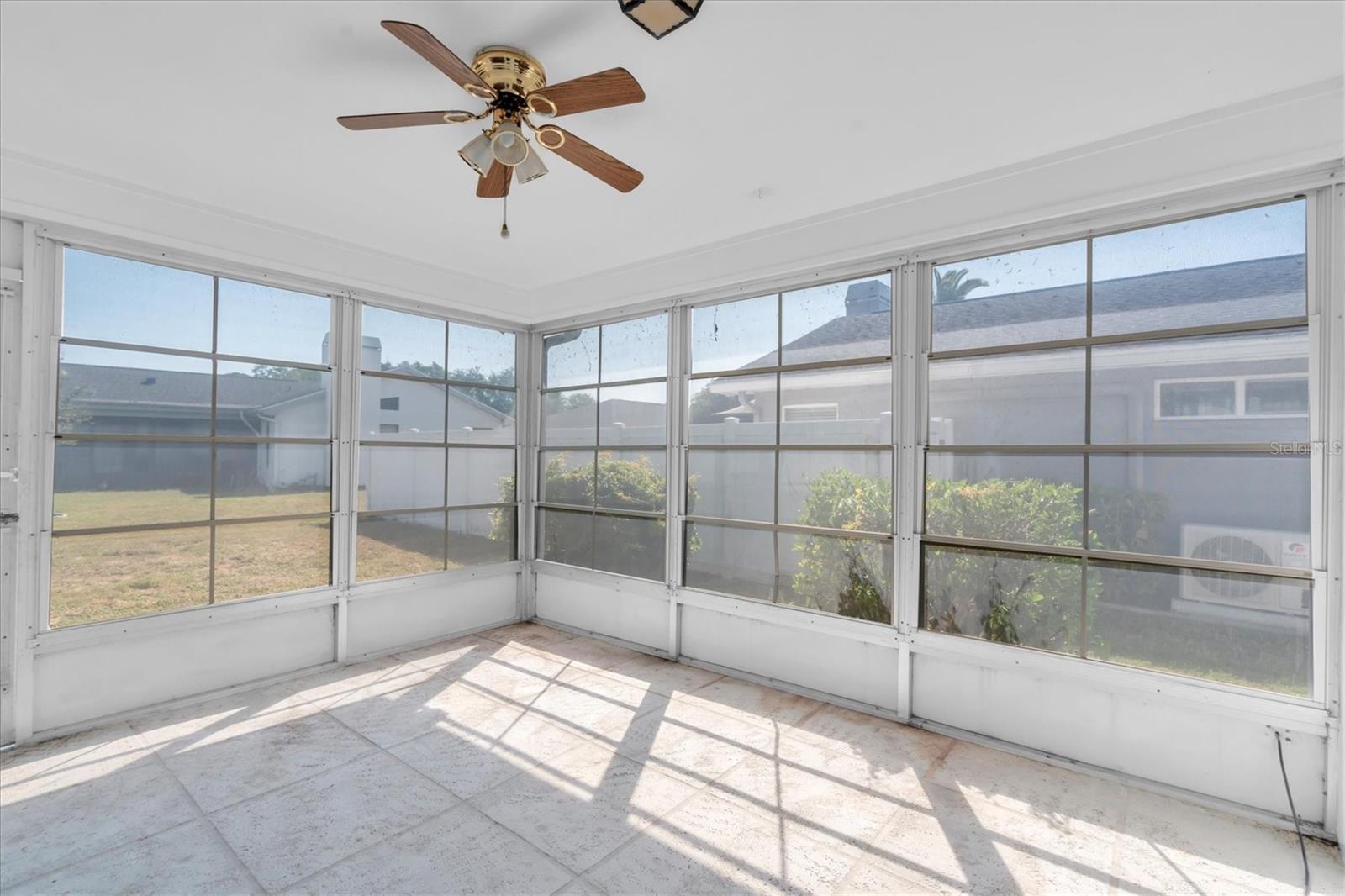 FAIRWAY SPGS - Residential