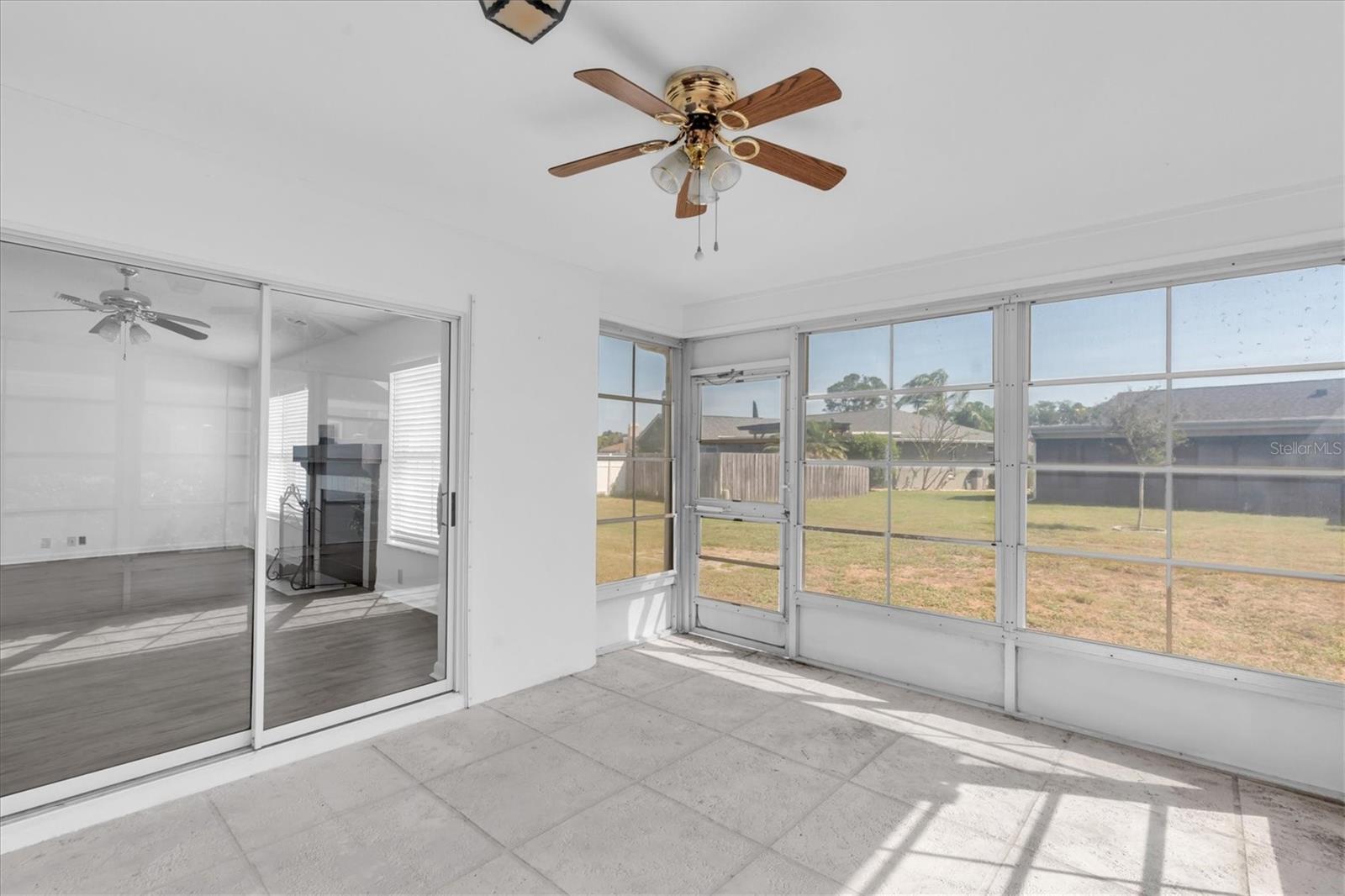 FAIRWAY SPGS - Residential