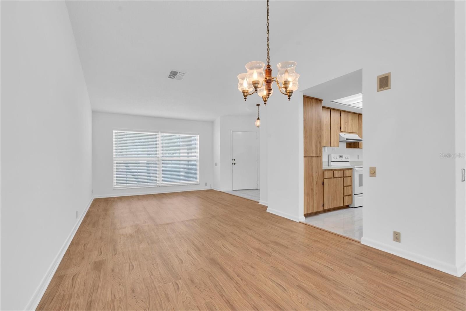 FAIRWAY SPGS - Residential