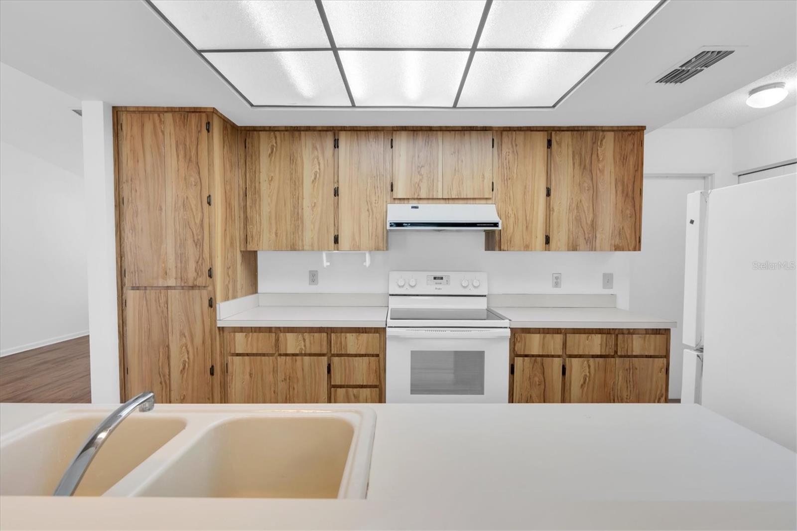 FAIRWAY SPGS - Residential