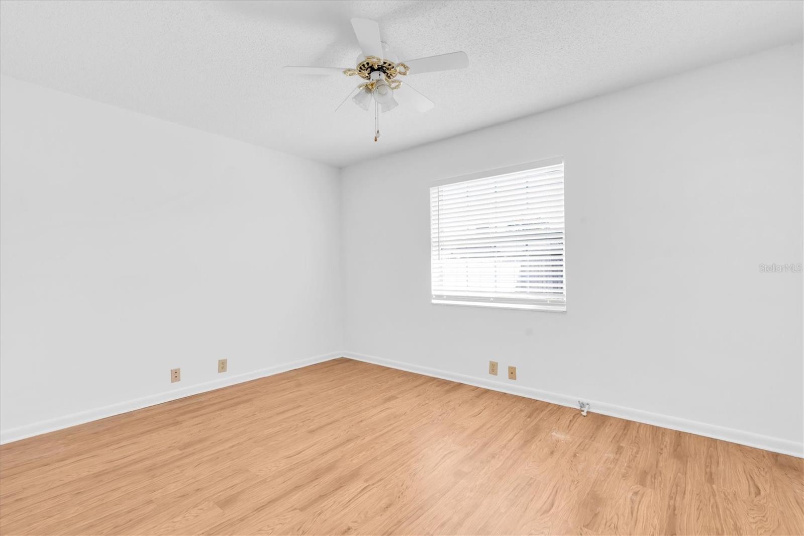 FAIRWAY SPGS - Residential