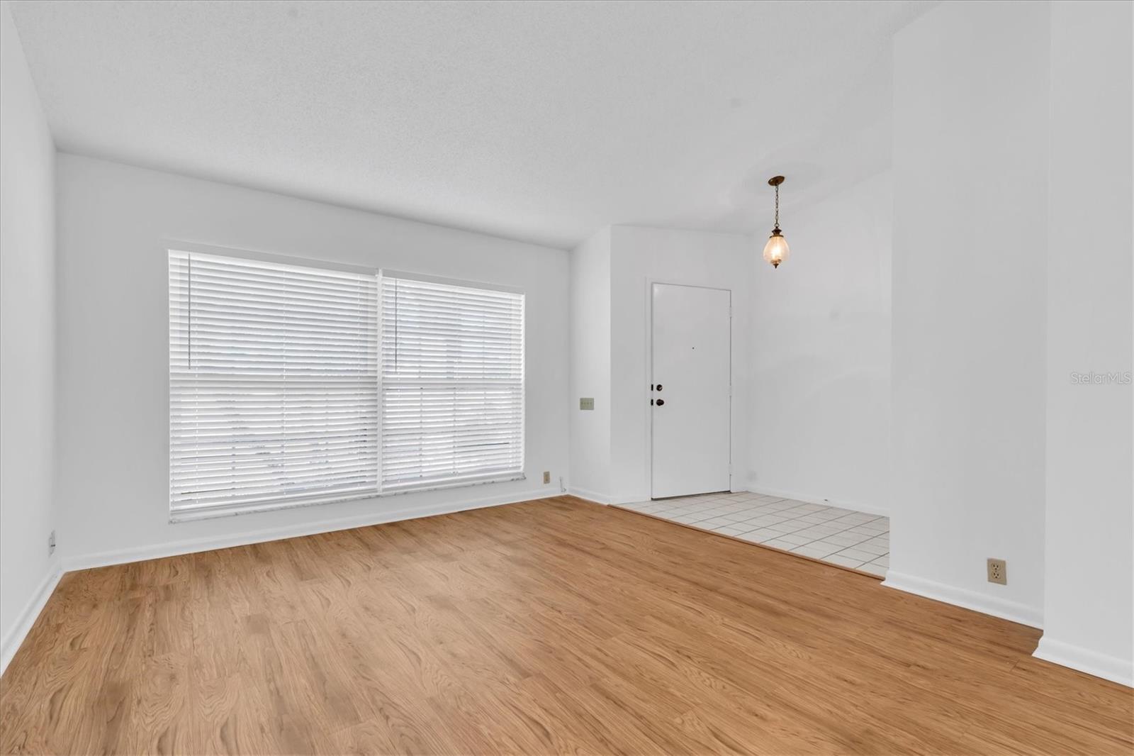 FAIRWAY SPGS - Residential