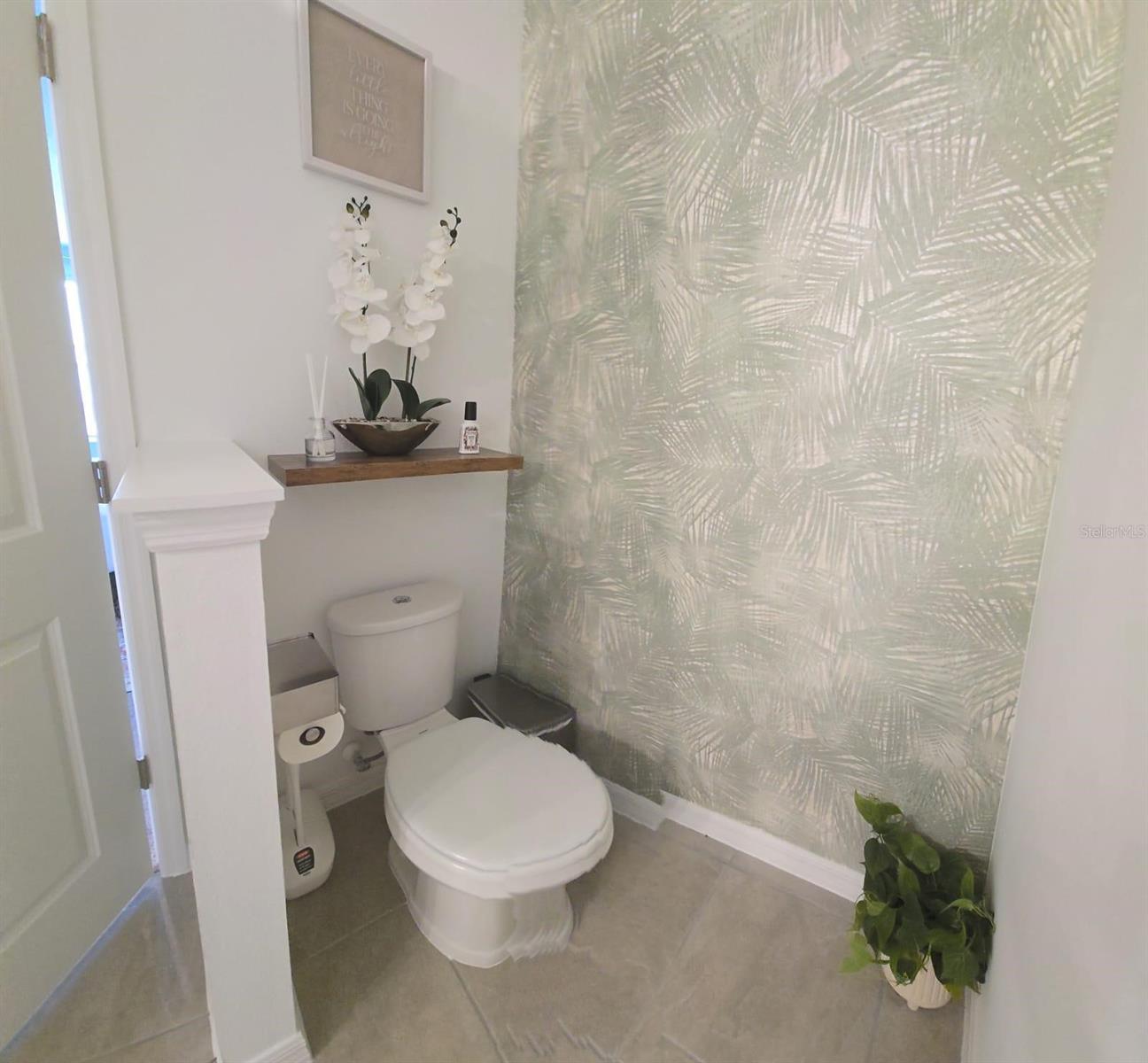 FESTIVAL PH 5 - Residential Lease