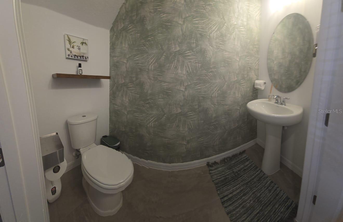 FESTIVAL PH 5 - Residential Lease