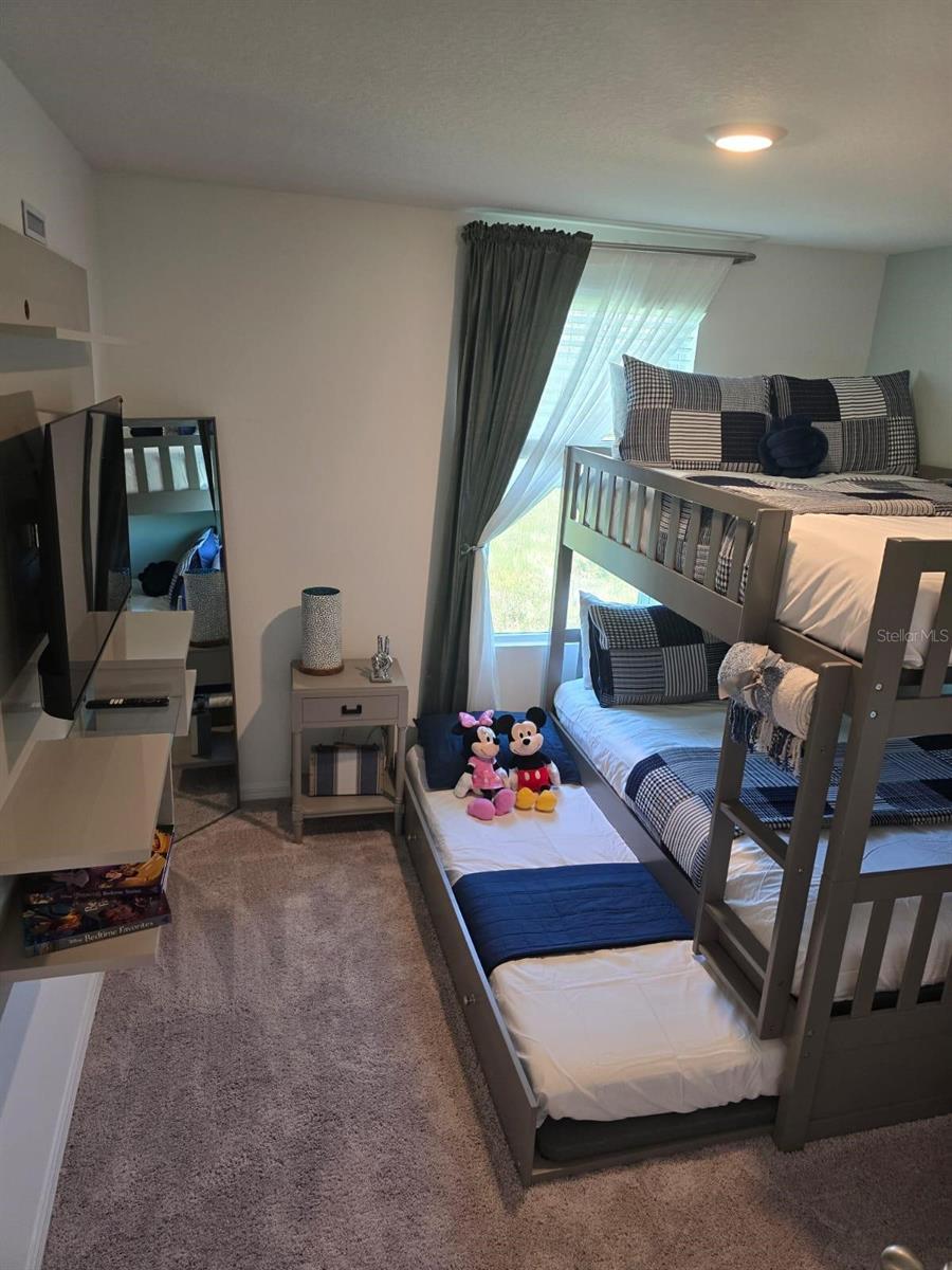 FESTIVAL PH 5 - Residential Lease