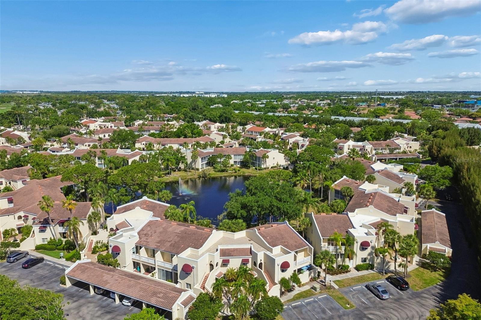 VIZCAYA PH 6,10&11 - Residential