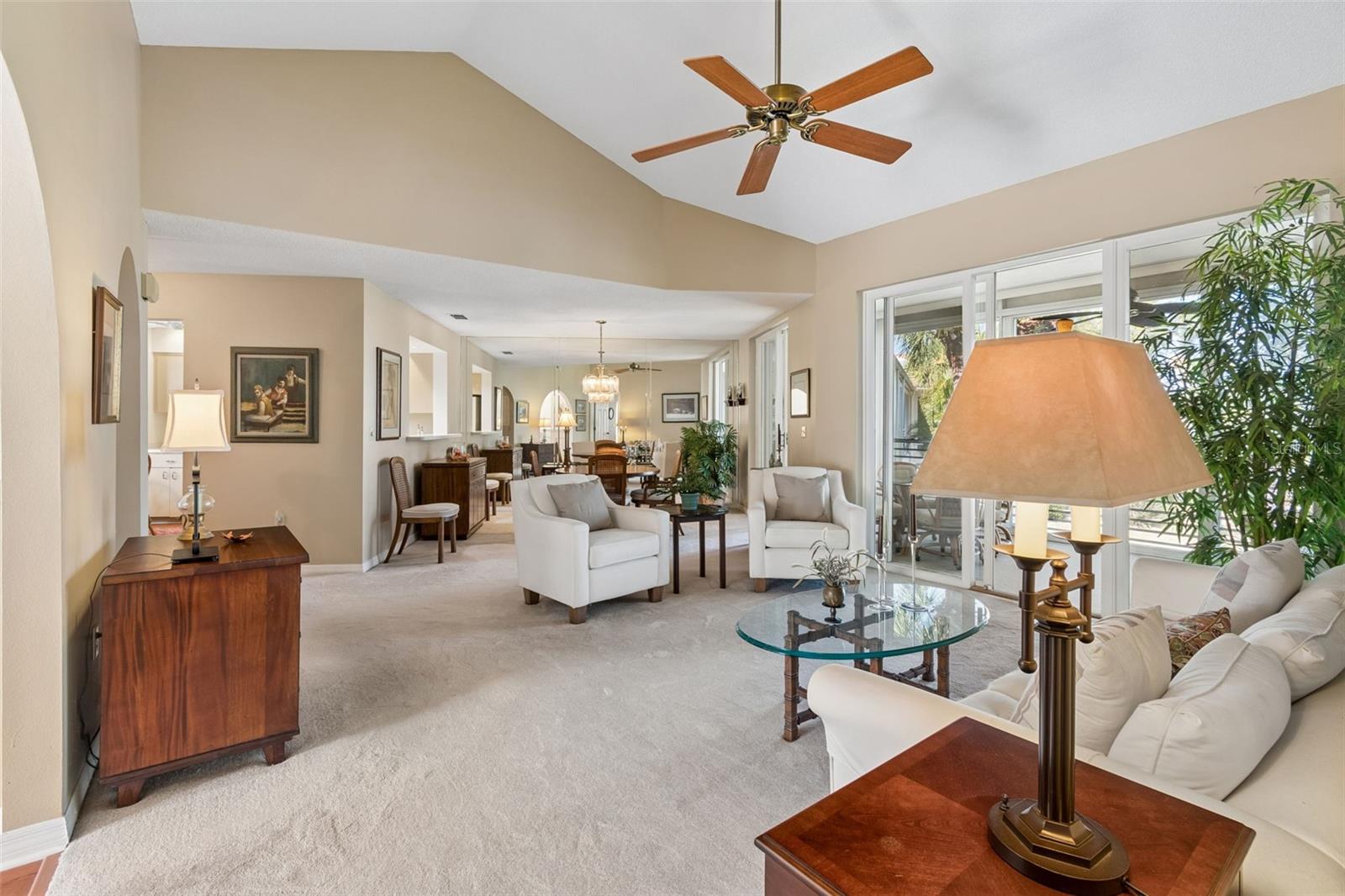 VIZCAYA PH 6,10&11 - Residential