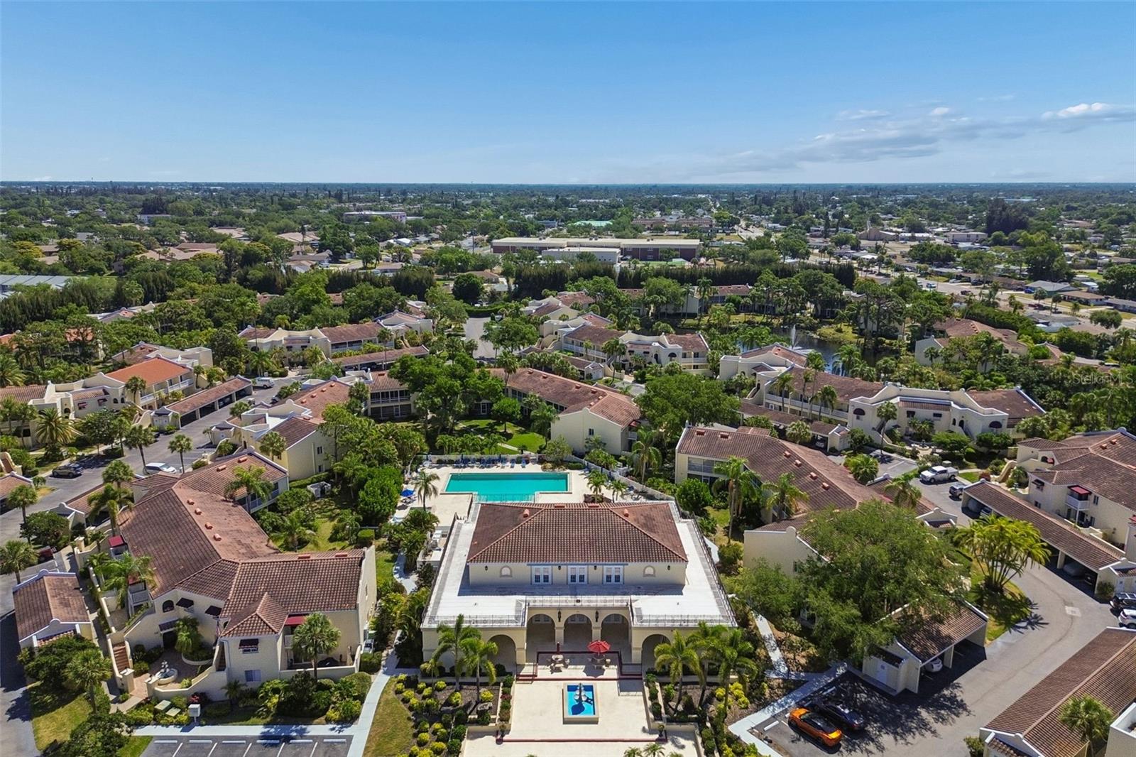 VIZCAYA PH 6,10&11 - Residential