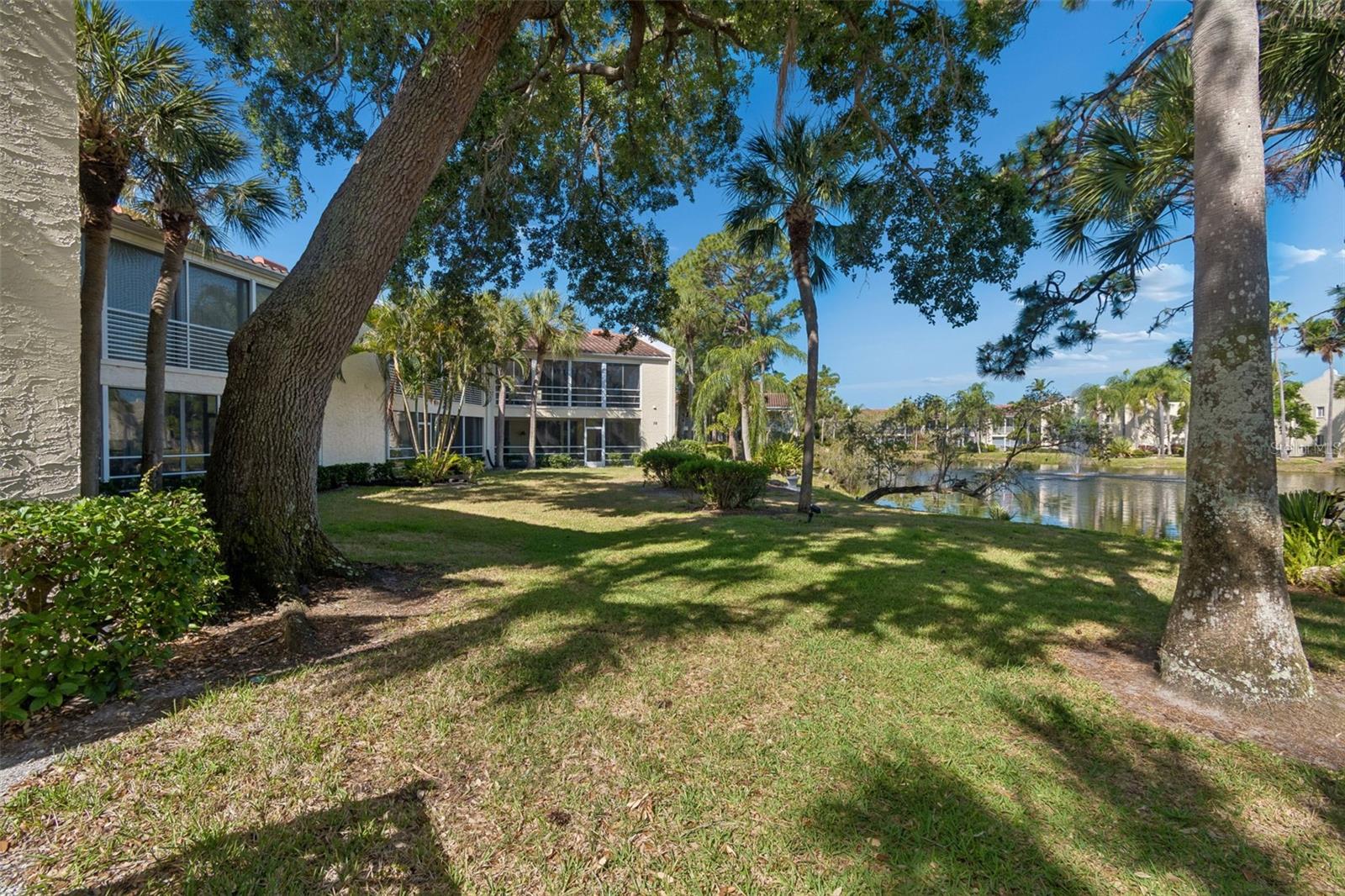 VIZCAYA PH 6,10&11 - Residential