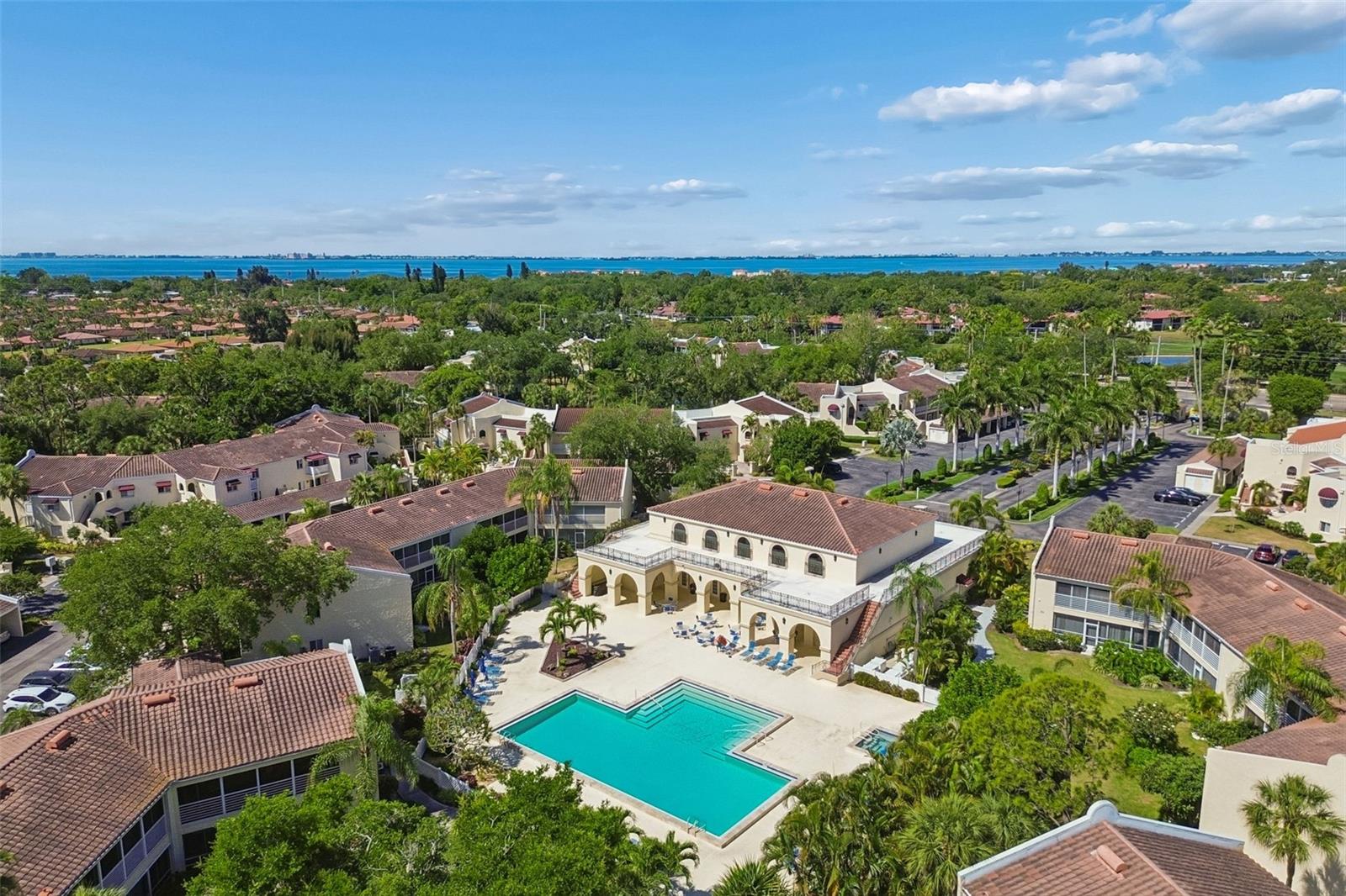 VIZCAYA PH 6,10&11 - Residential
