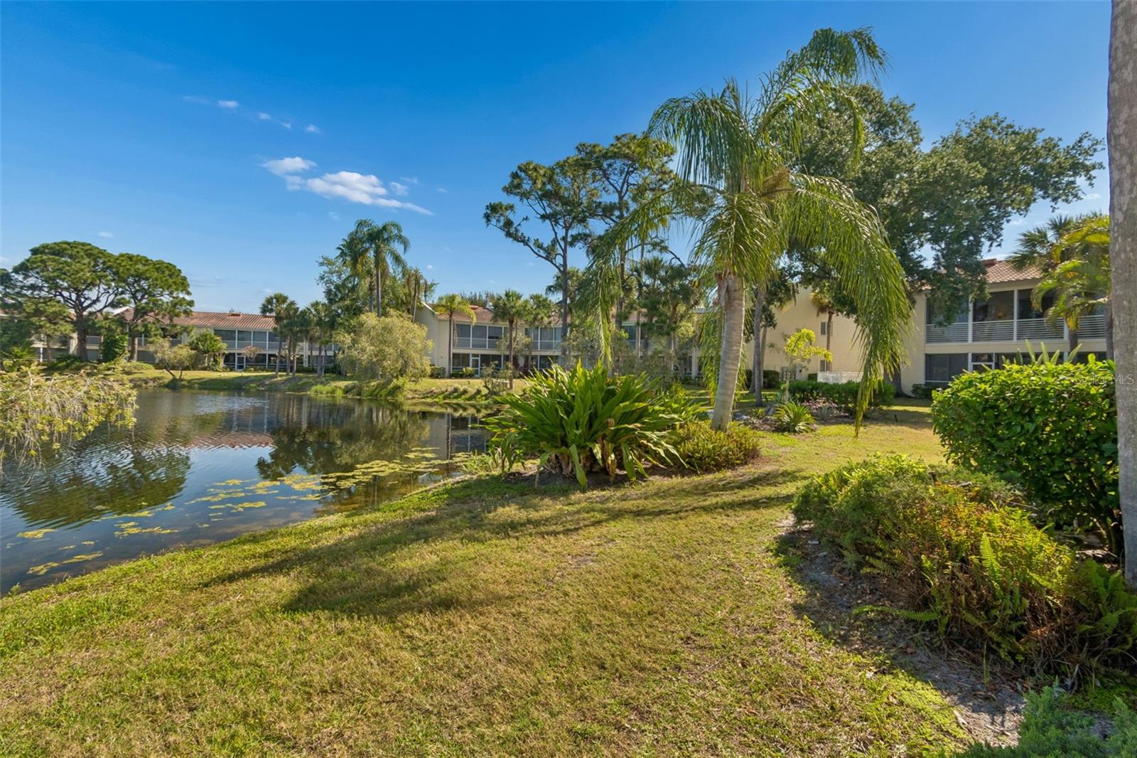 VIZCAYA PH 6,10&11 - Residential