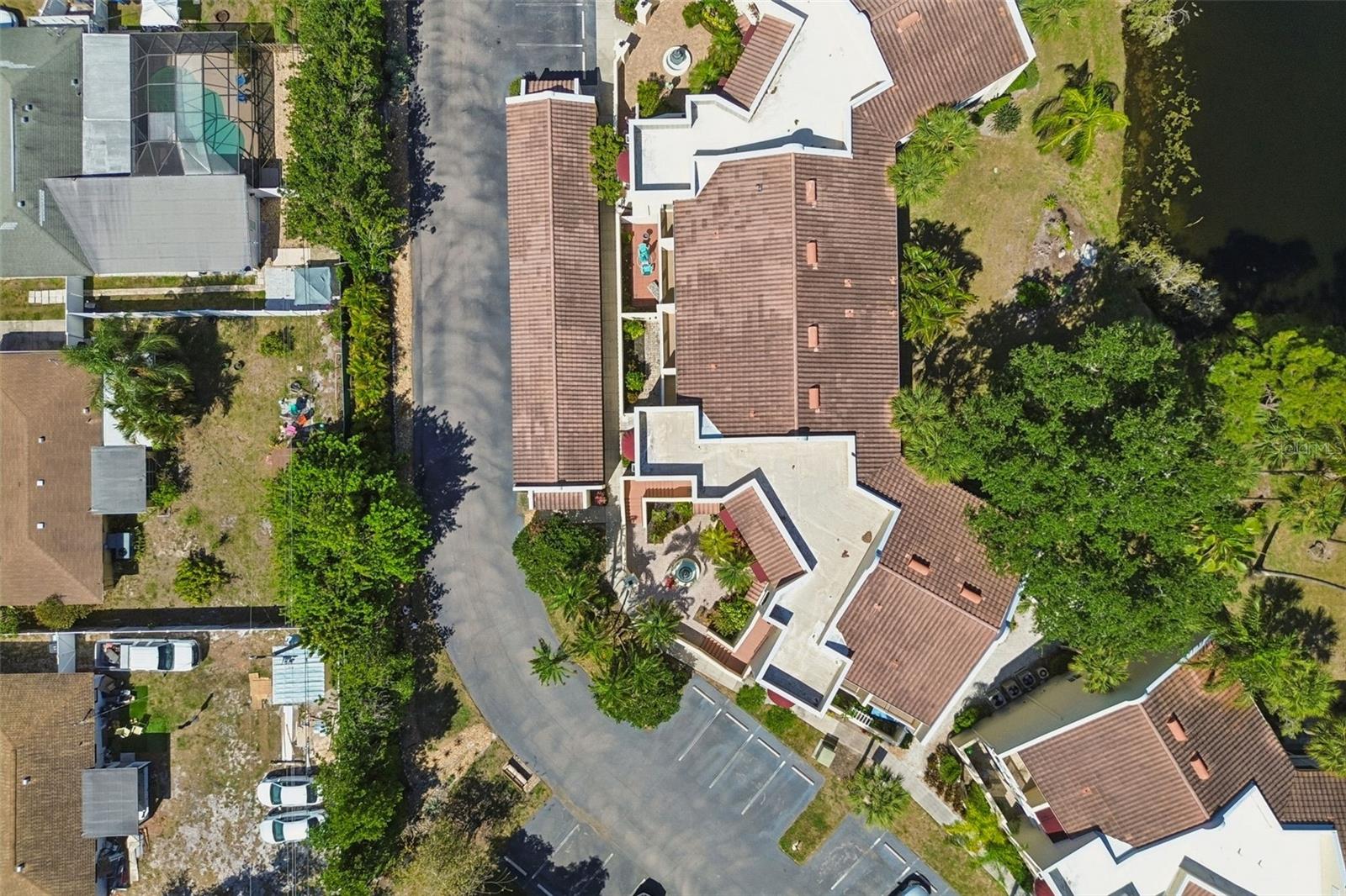 VIZCAYA PH 6,10&11 - Residential