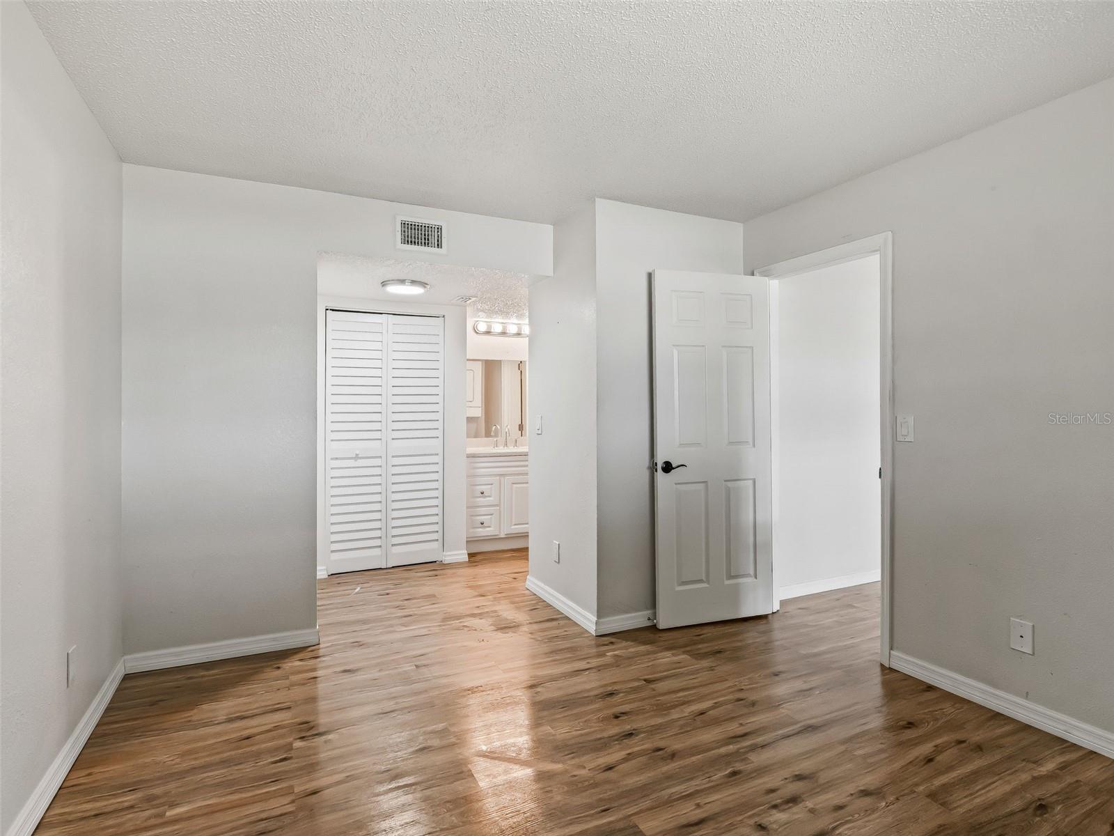 SILVER DOWNS - Residential