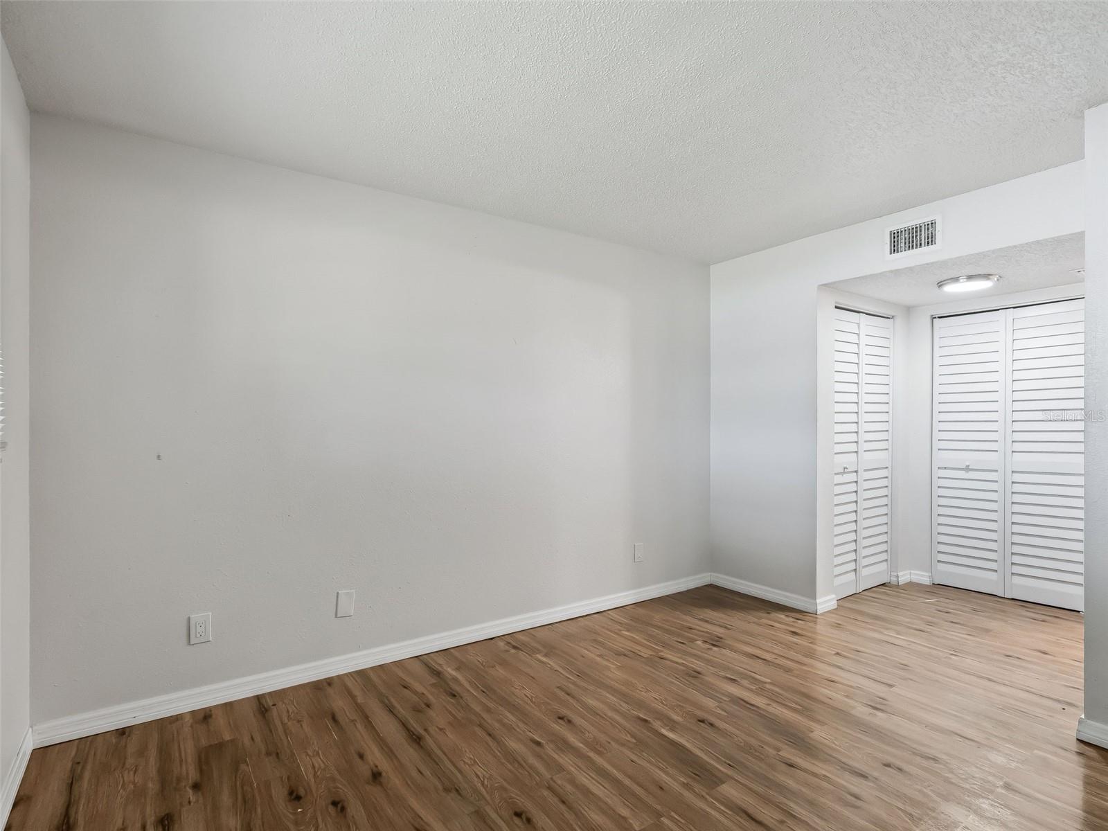 SILVER DOWNS - Residential