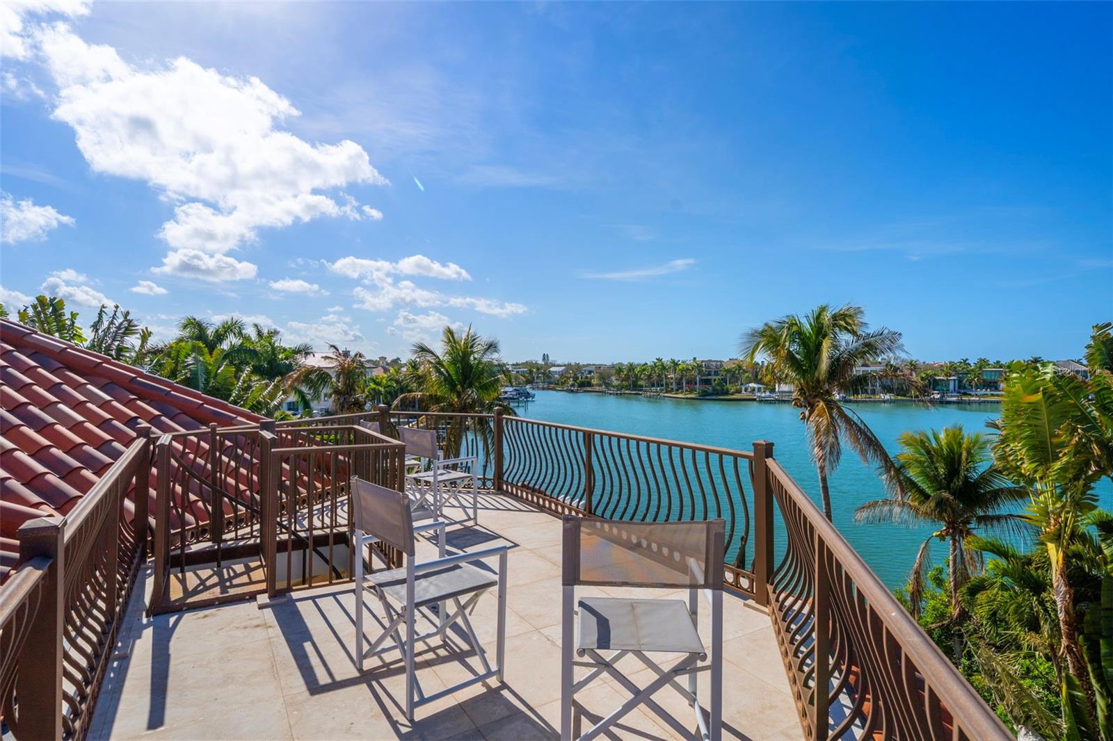 HARBOR ACRES - Residential