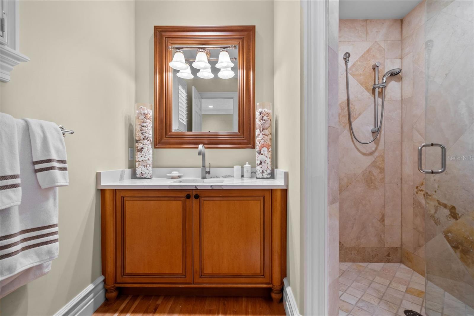 HARBOR ACRES - Residential