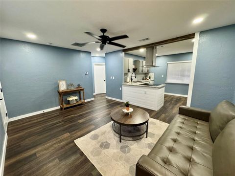 Tiny photo for 2801 SE 28th Road, Ocala, FL 34471 (MLS # O6395607)