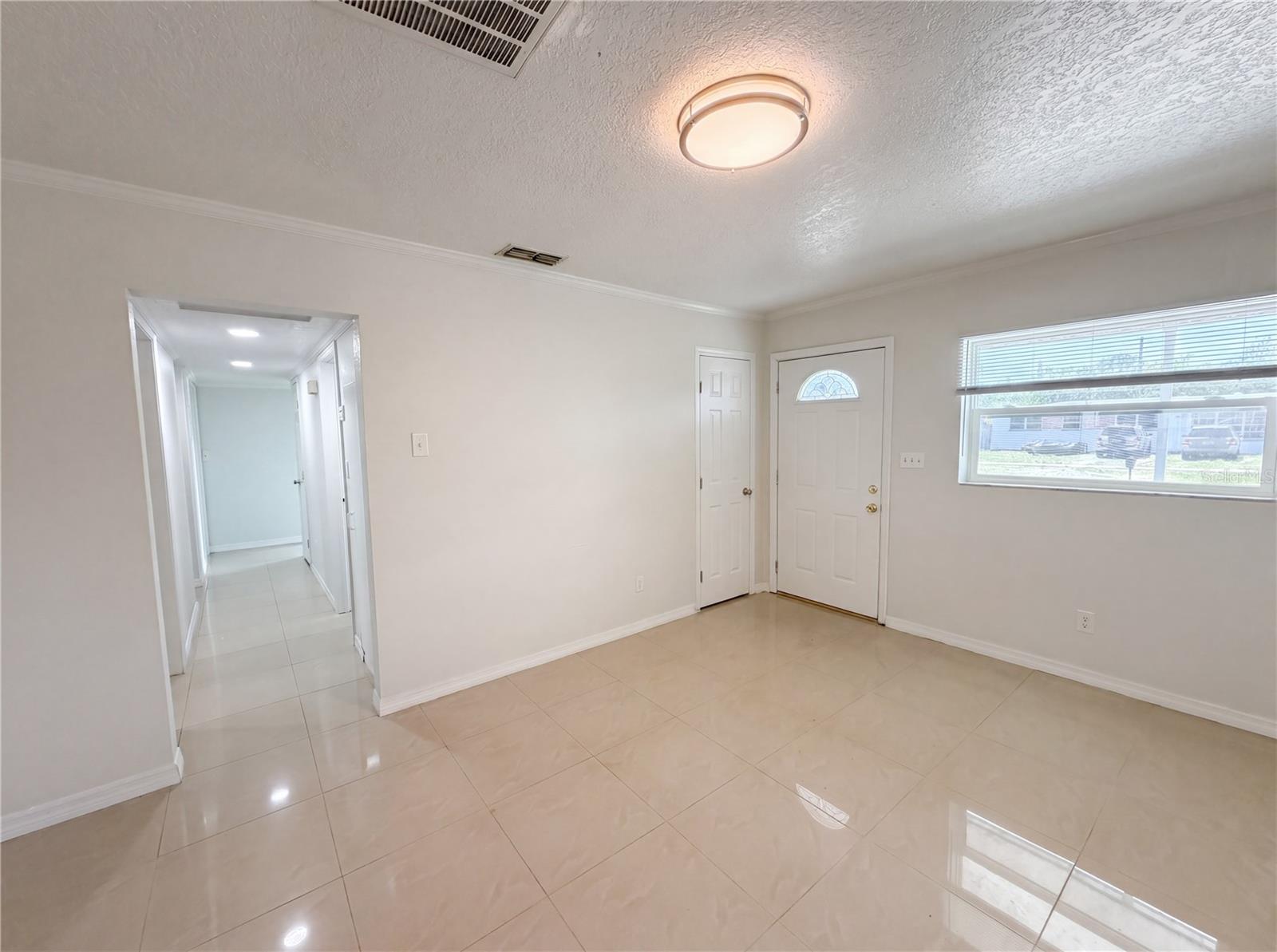 NEWPORT UNIT 1 - Residential