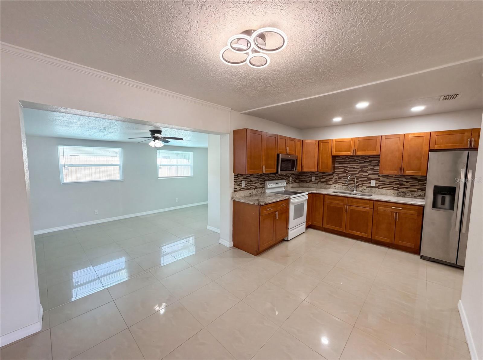15525 BEDFORD CIRCLE E
