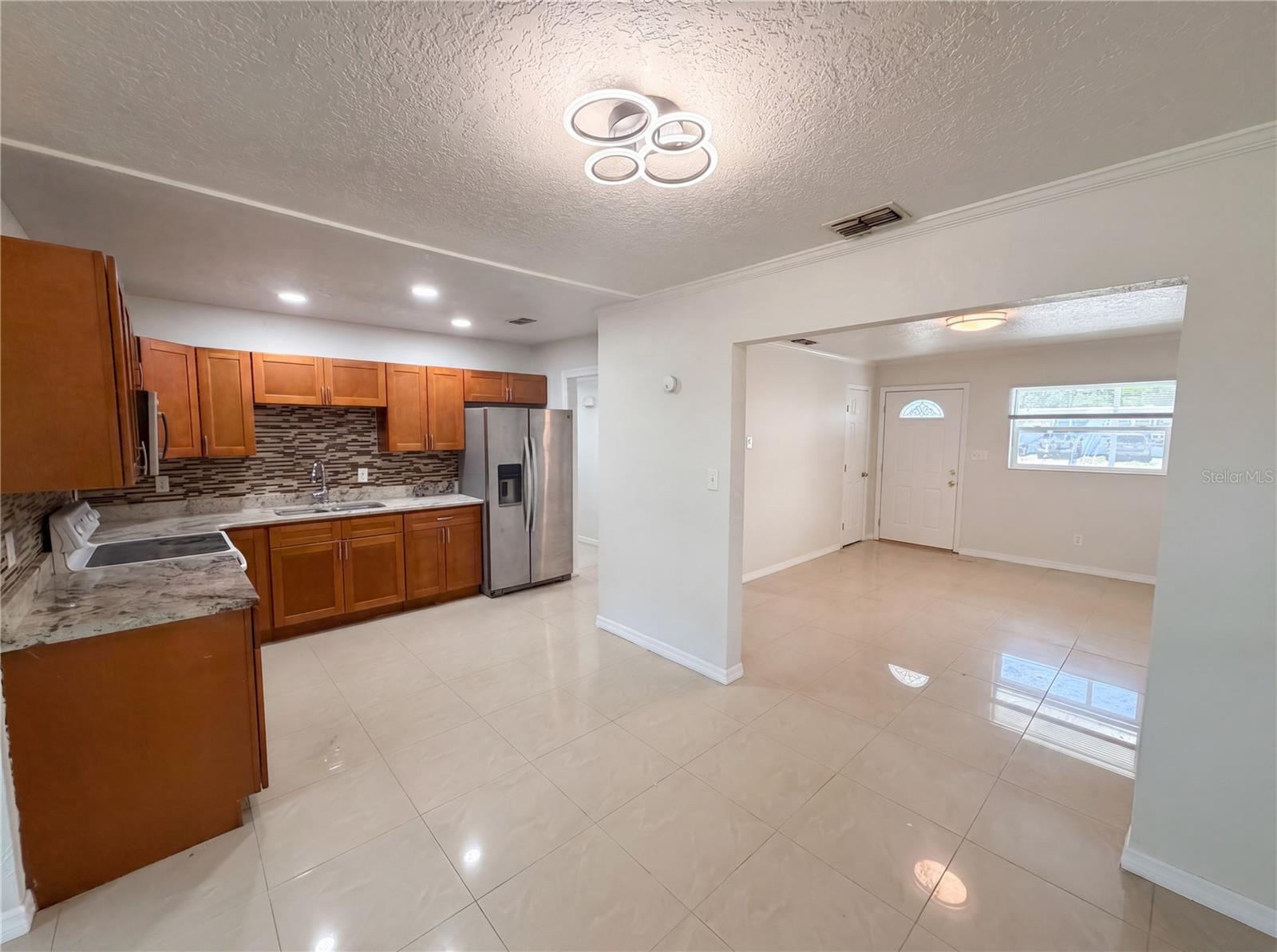 NEWPORT UNIT 1 - Residential