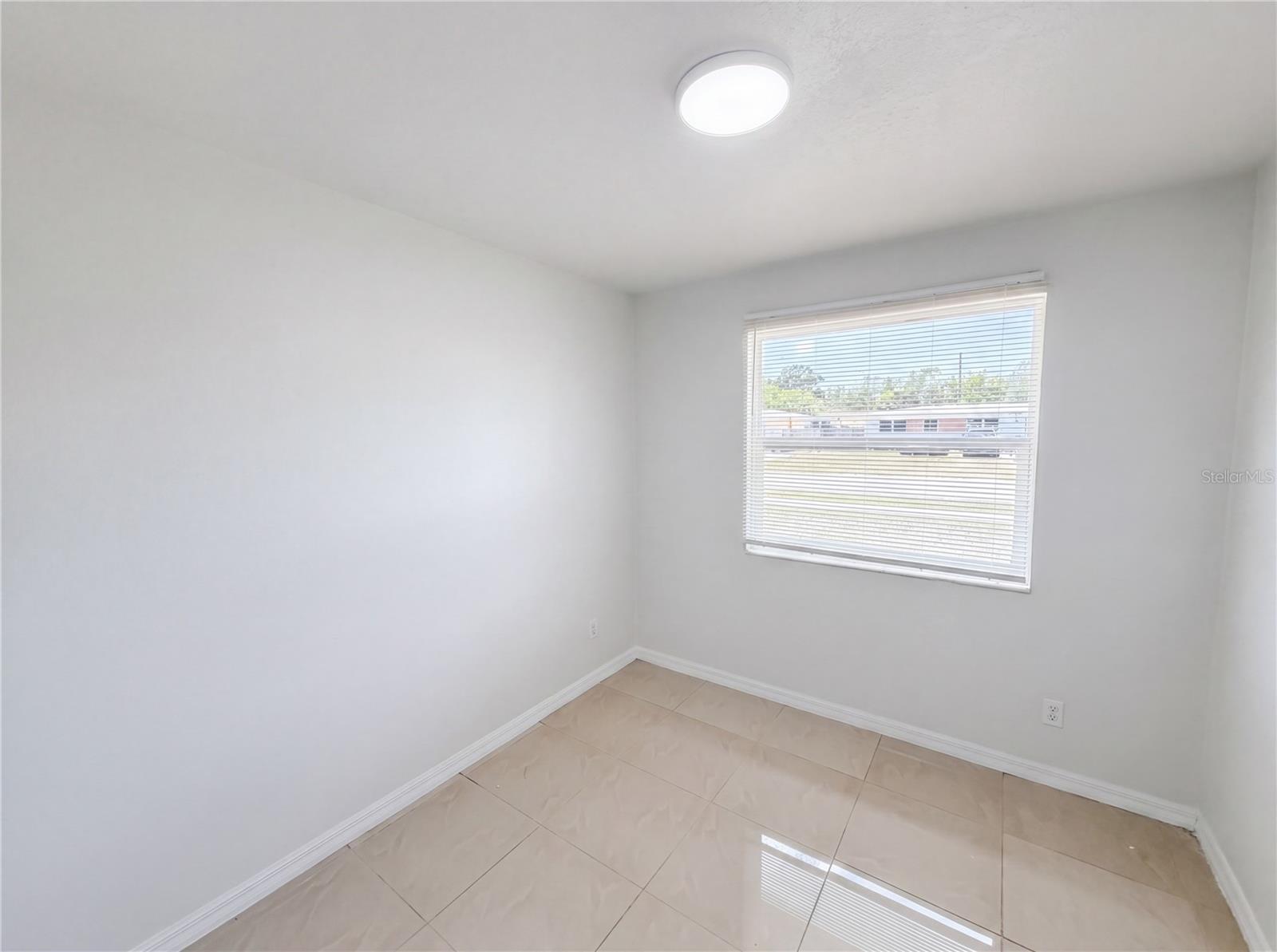 NEWPORT UNIT 1 - Residential