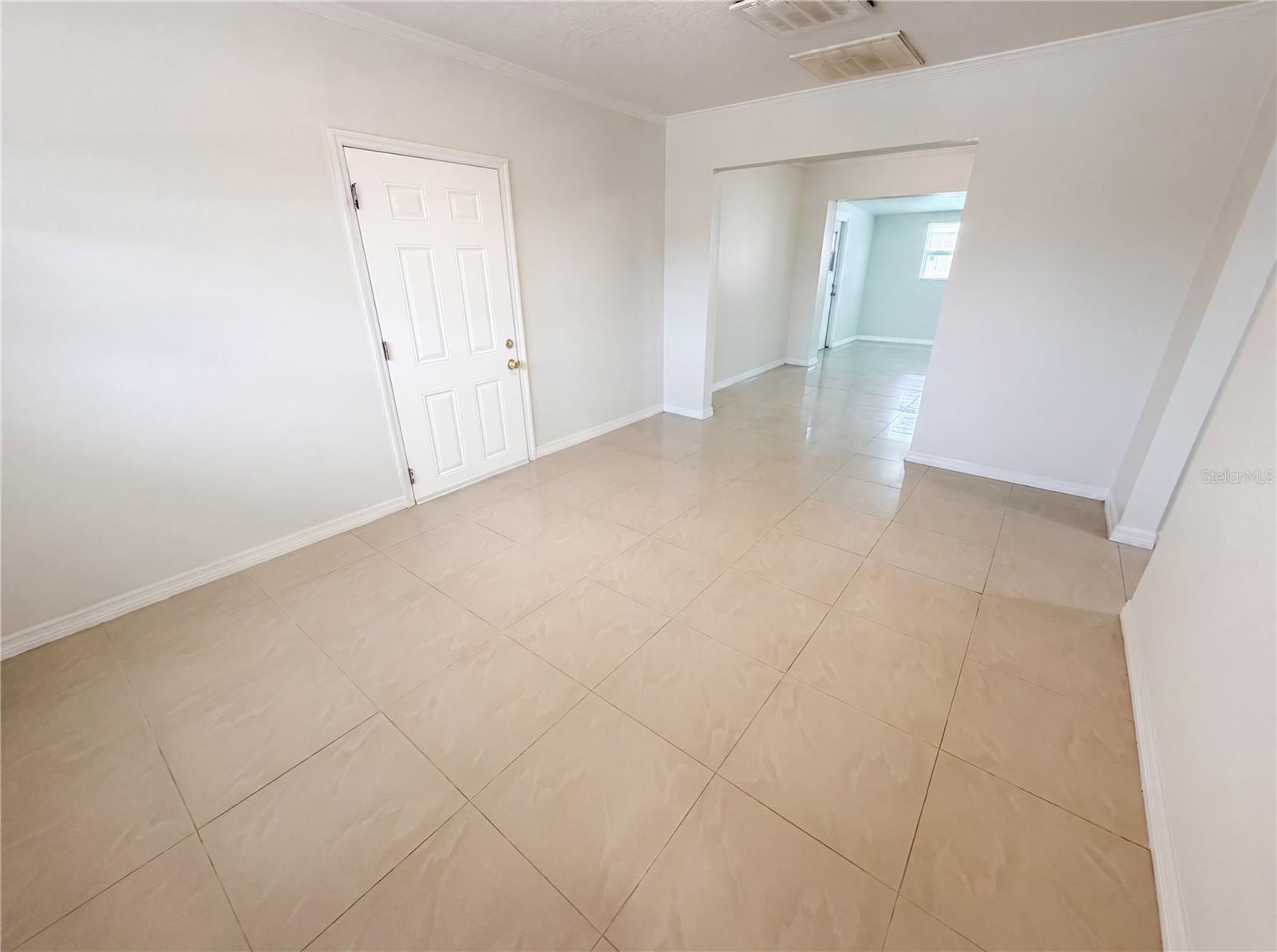 NEWPORT UNIT 1 - Residential