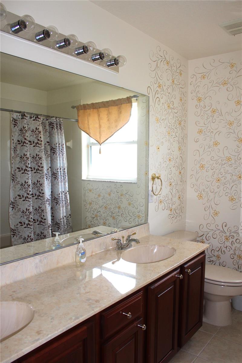 BRIGHTON LAKES PH 1 PARCELS A & G - Residential