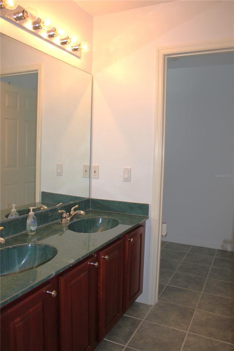 BRIGHTON LAKES PH 1 PARCELS A & G - Residential