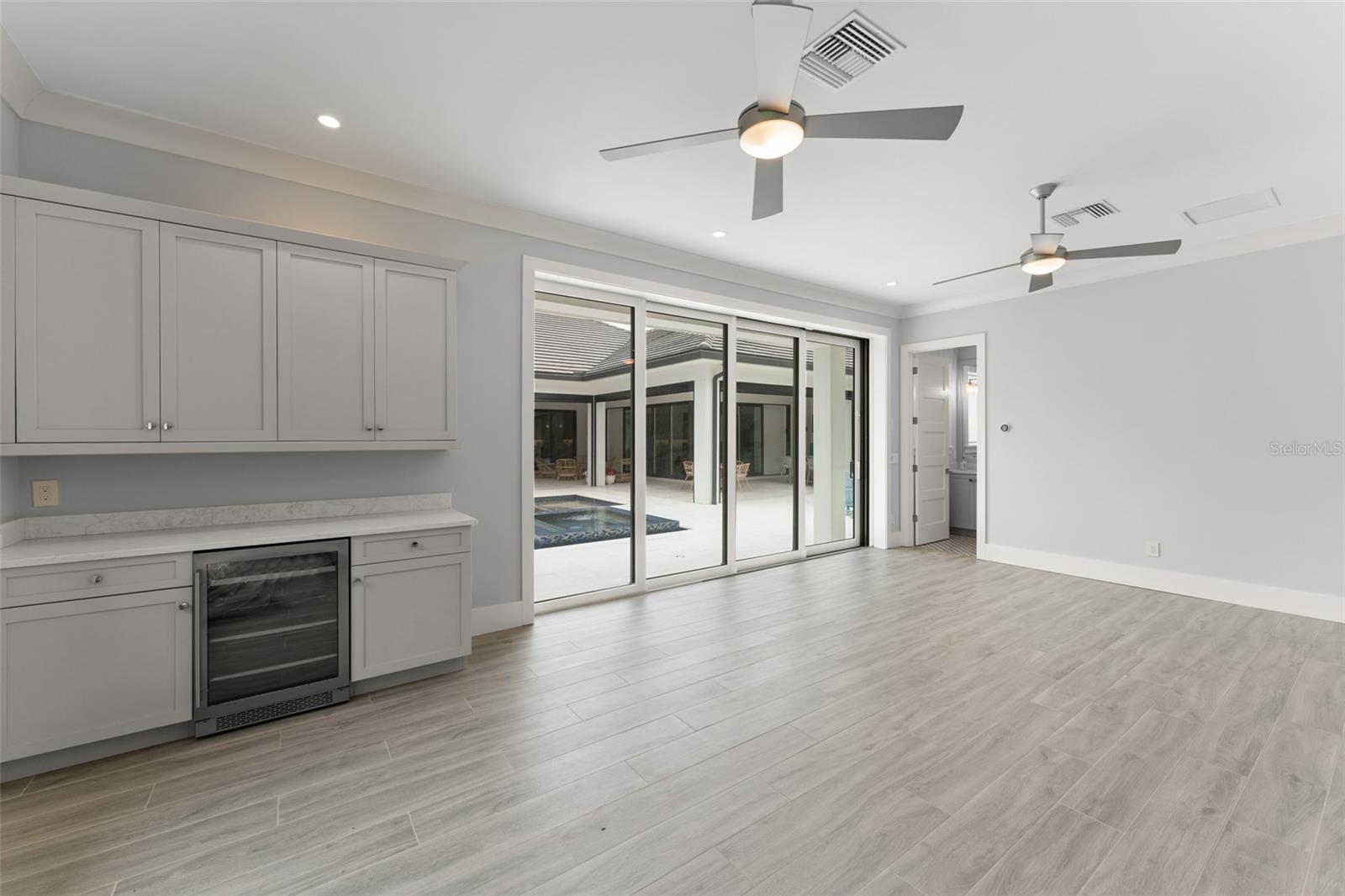 BELLA VITA ESTATES - Residential