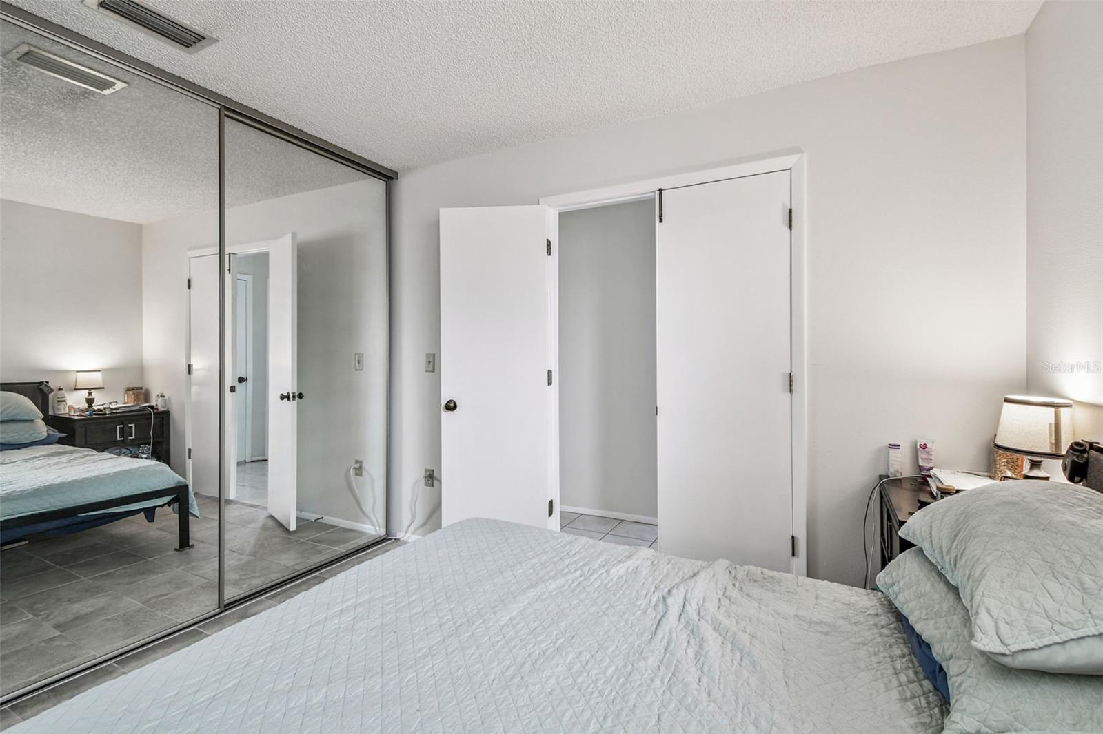 VILLAS OF BEACON GROVES - Residential