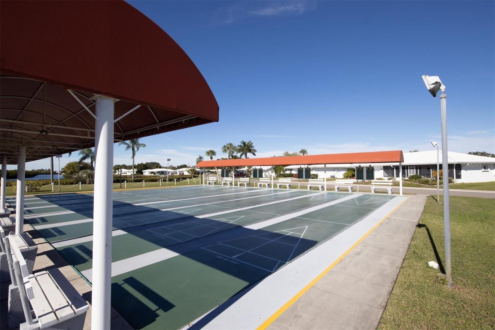 RIVER ISLES - Residential