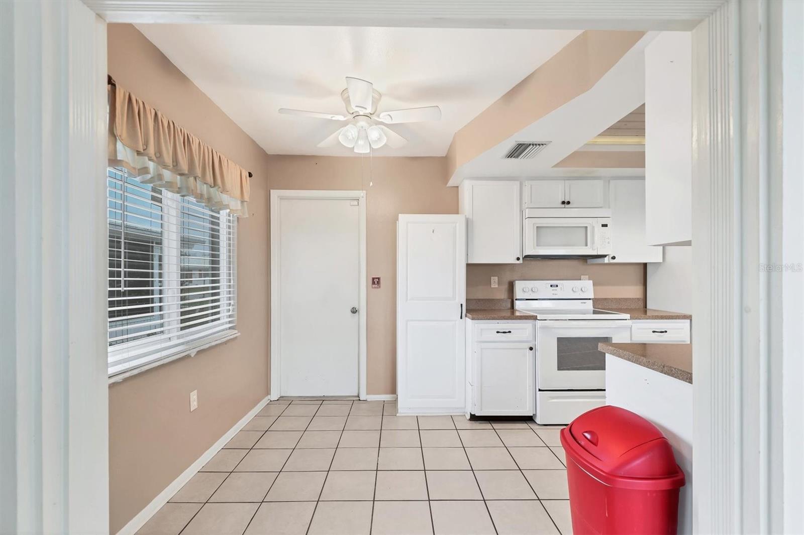RIVER ISLES - Residential