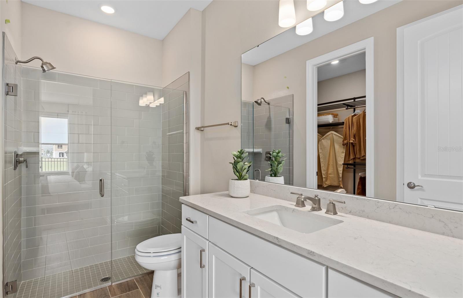 SILVERLEAF OAKS - Residential