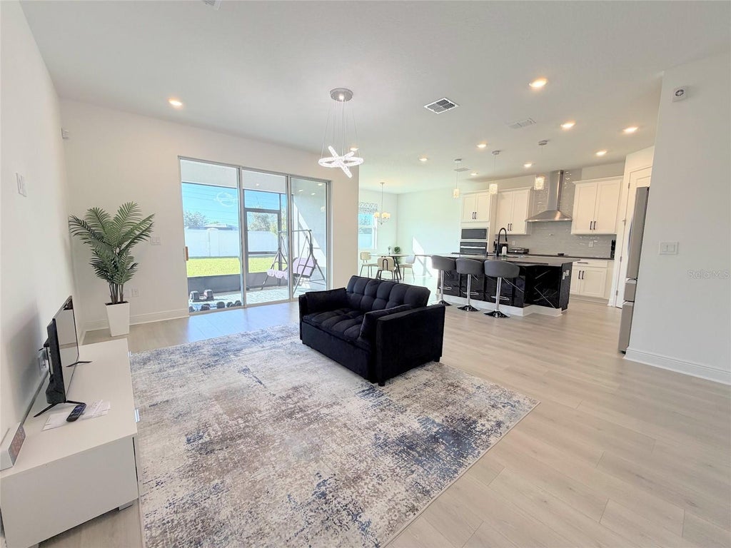 Photo of 19366 Banfield Place, Orlando, FL 32827 (MLS # O6453562)