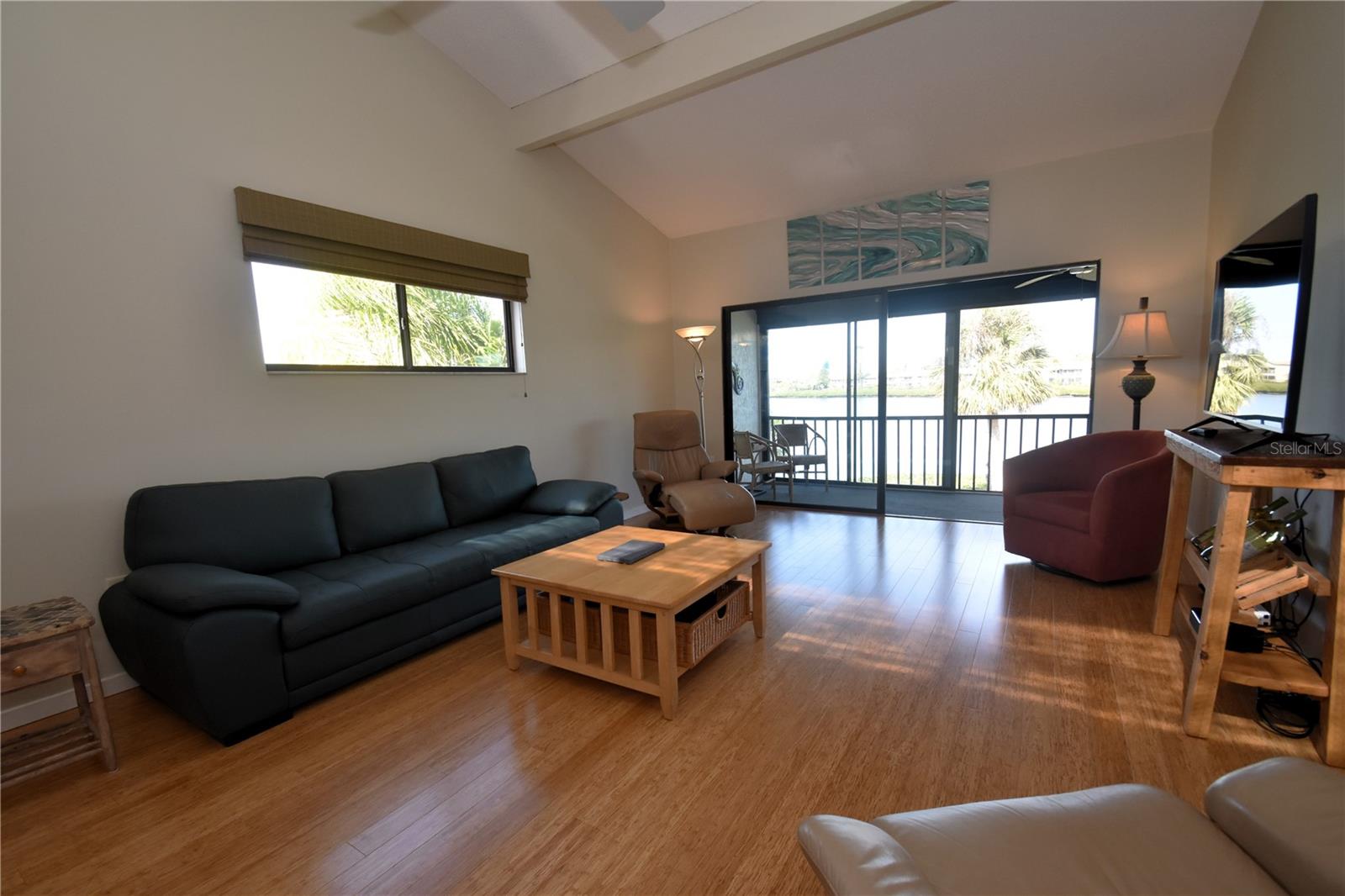 PELICAN COVE I - Residential Lease