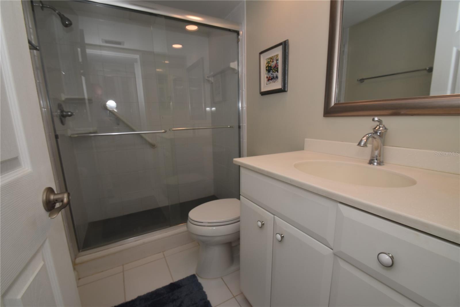 PELICAN COVE I - Residential Lease