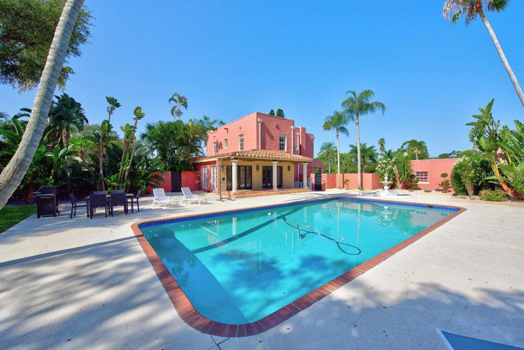 7810 SENRAB DRIVE