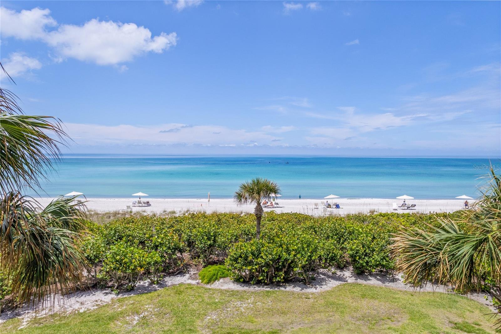 BEACHPLACE III - Residential