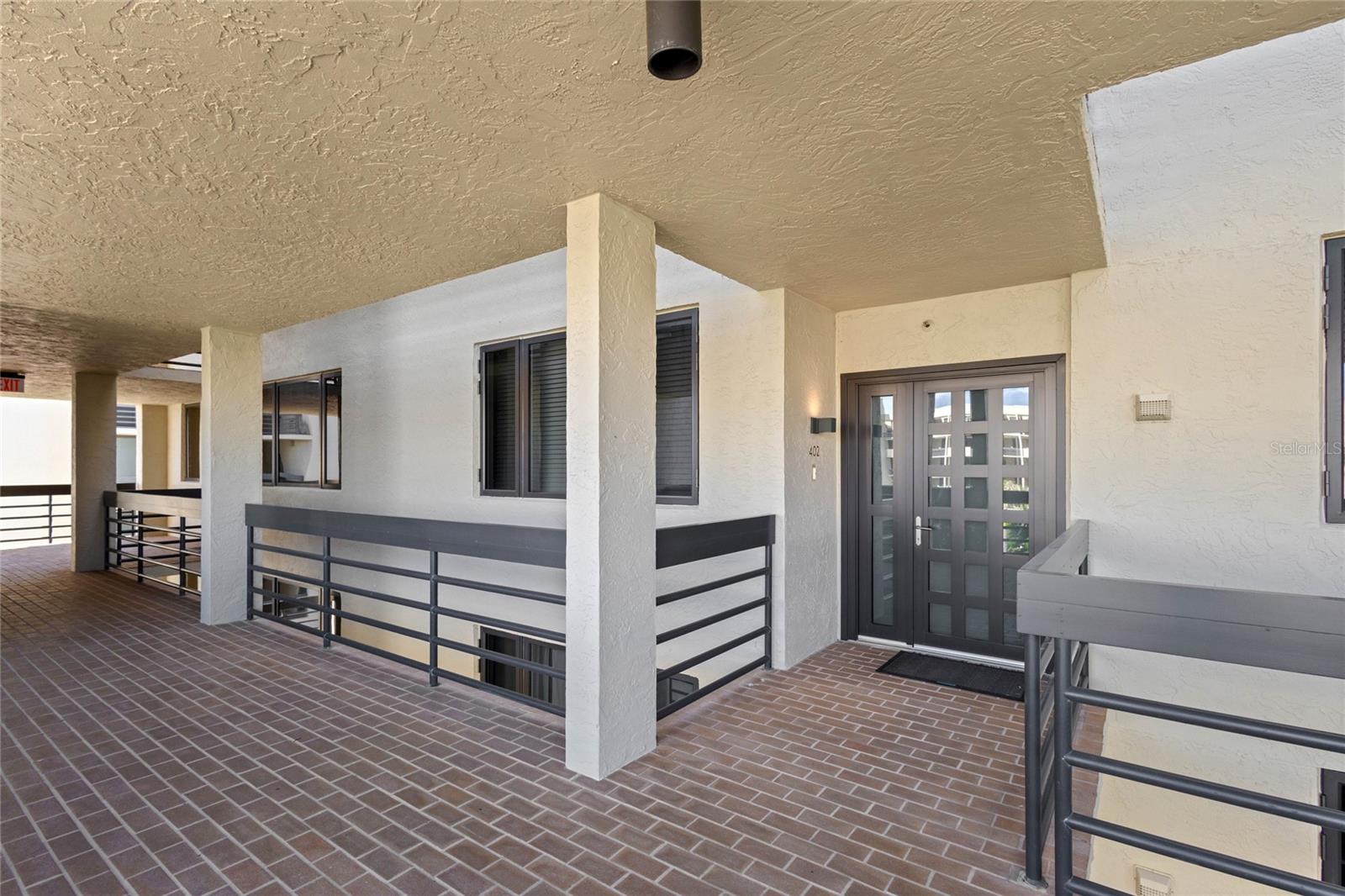 BEACHPLACE III - Residential