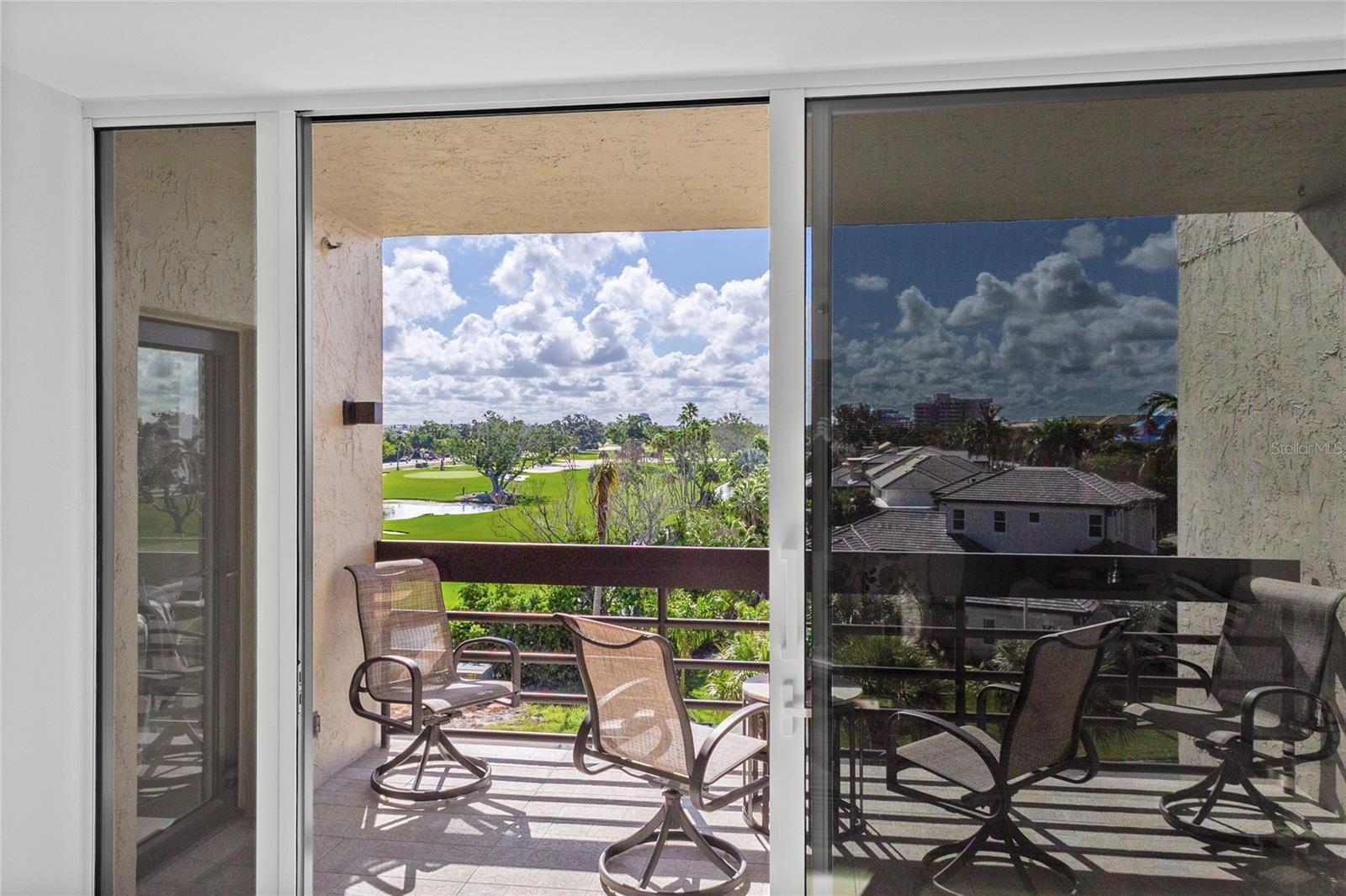 BEACHPLACE III - Residential