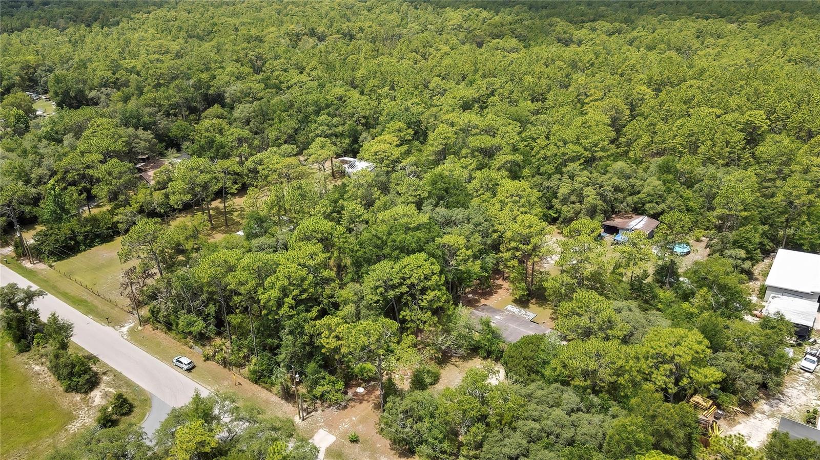 HERITAGE ACRES - Land