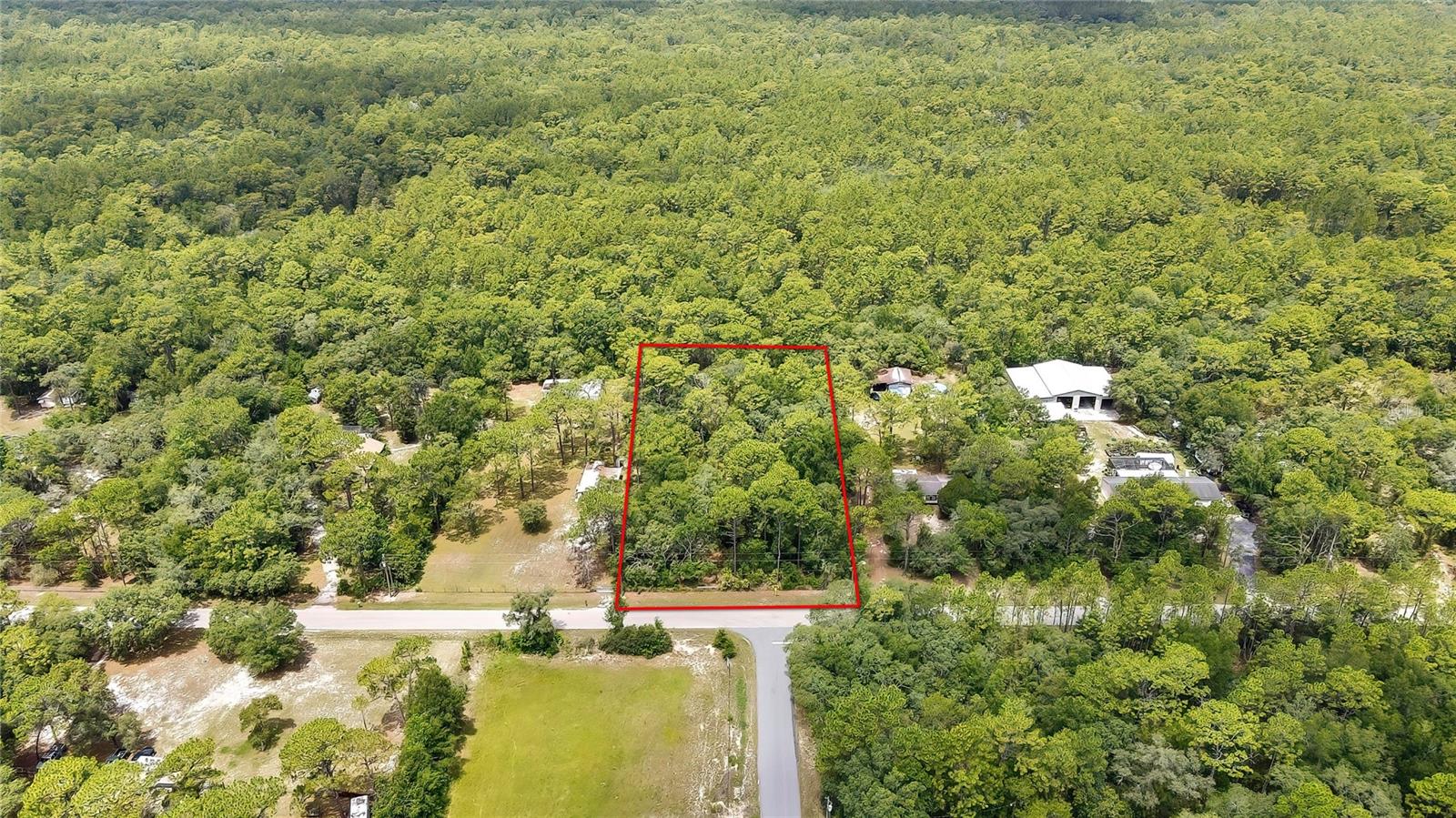 Welcome to Heritage Acres nestled in the heart of Homosassa. If you have been waiting for some land out in the country, this is your opportunity! Build your "Dream Home" nestled among the trees. With this partially fenced lot with 1.17 acres, a backyard oasis, a workshop for hobbies, or space for your furry friends to play. Conveniently located near schools, dining, and outdoor recreational activities. Take a look today!