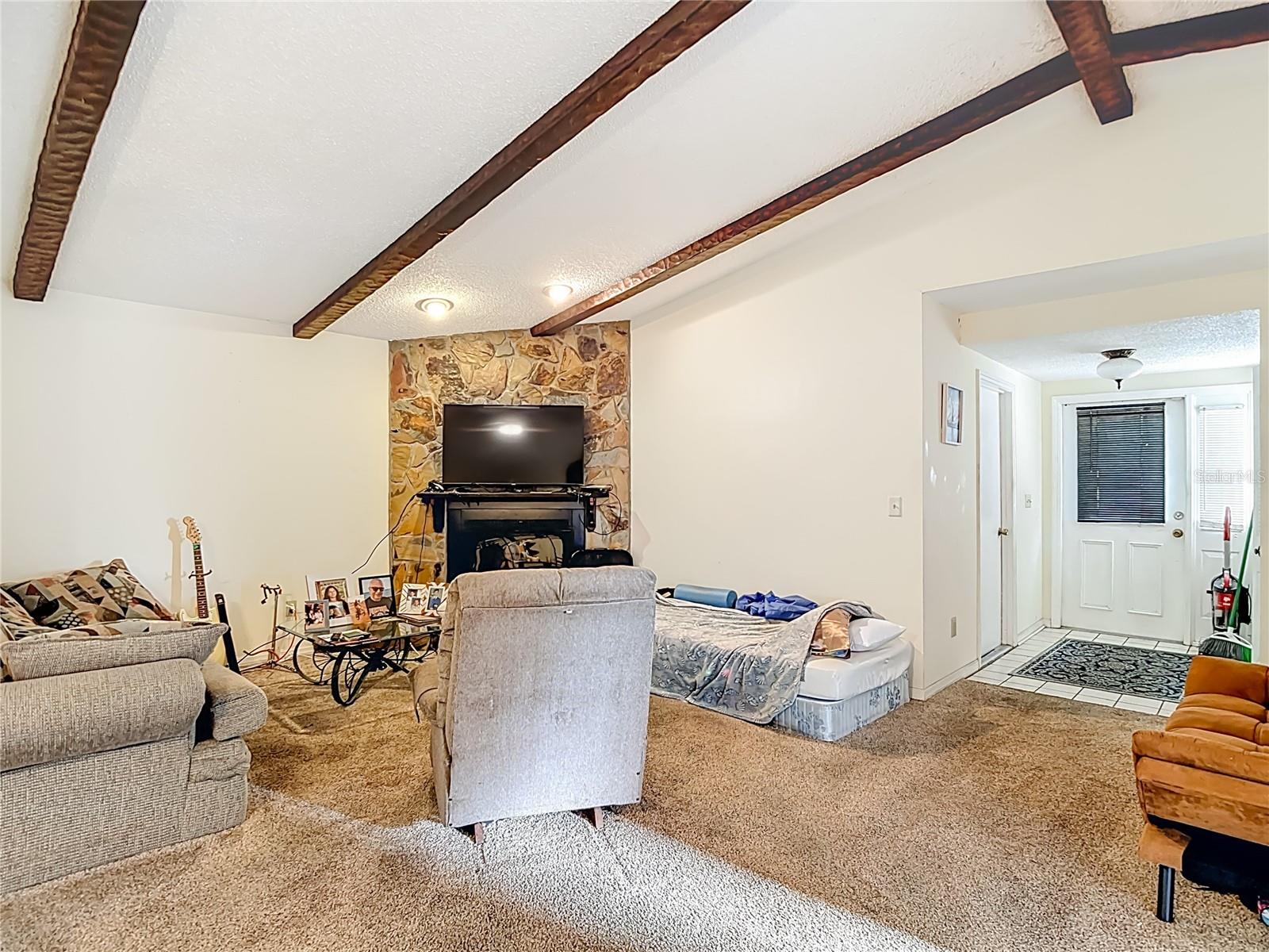 FRST VILLAS - Residential