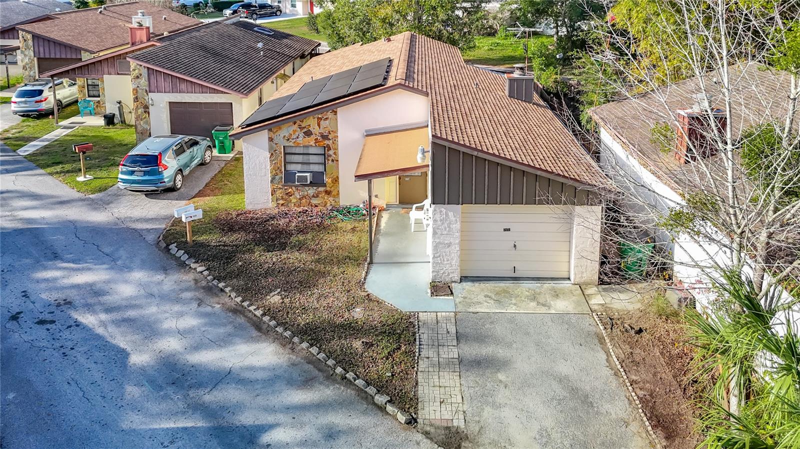 FRST VILLAS - Residential